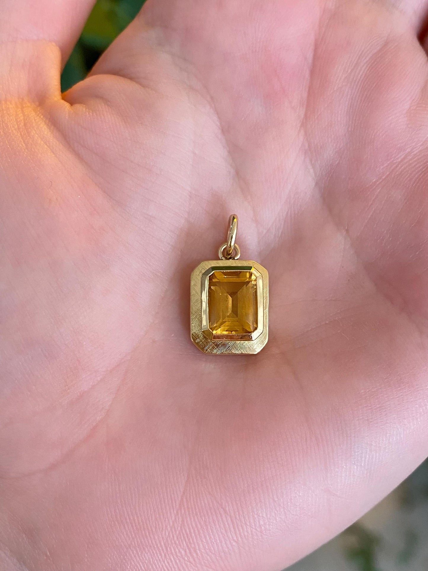 Vintage Solid 18k Yellow Gold Citrine Cufflink Conversion Charm