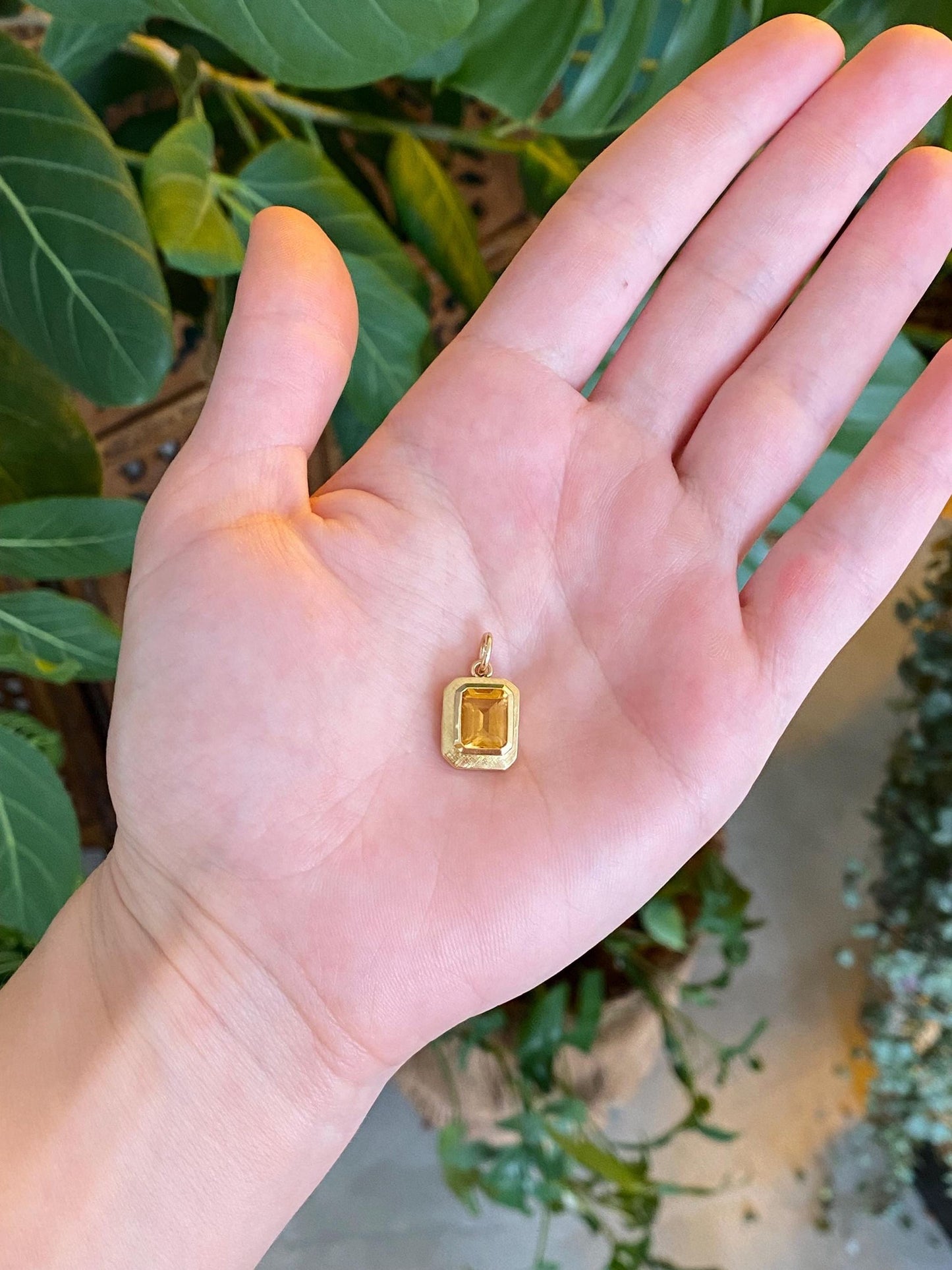 Vintage Solid 18k Yellow Gold Citrine Cufflink Conversion Charm