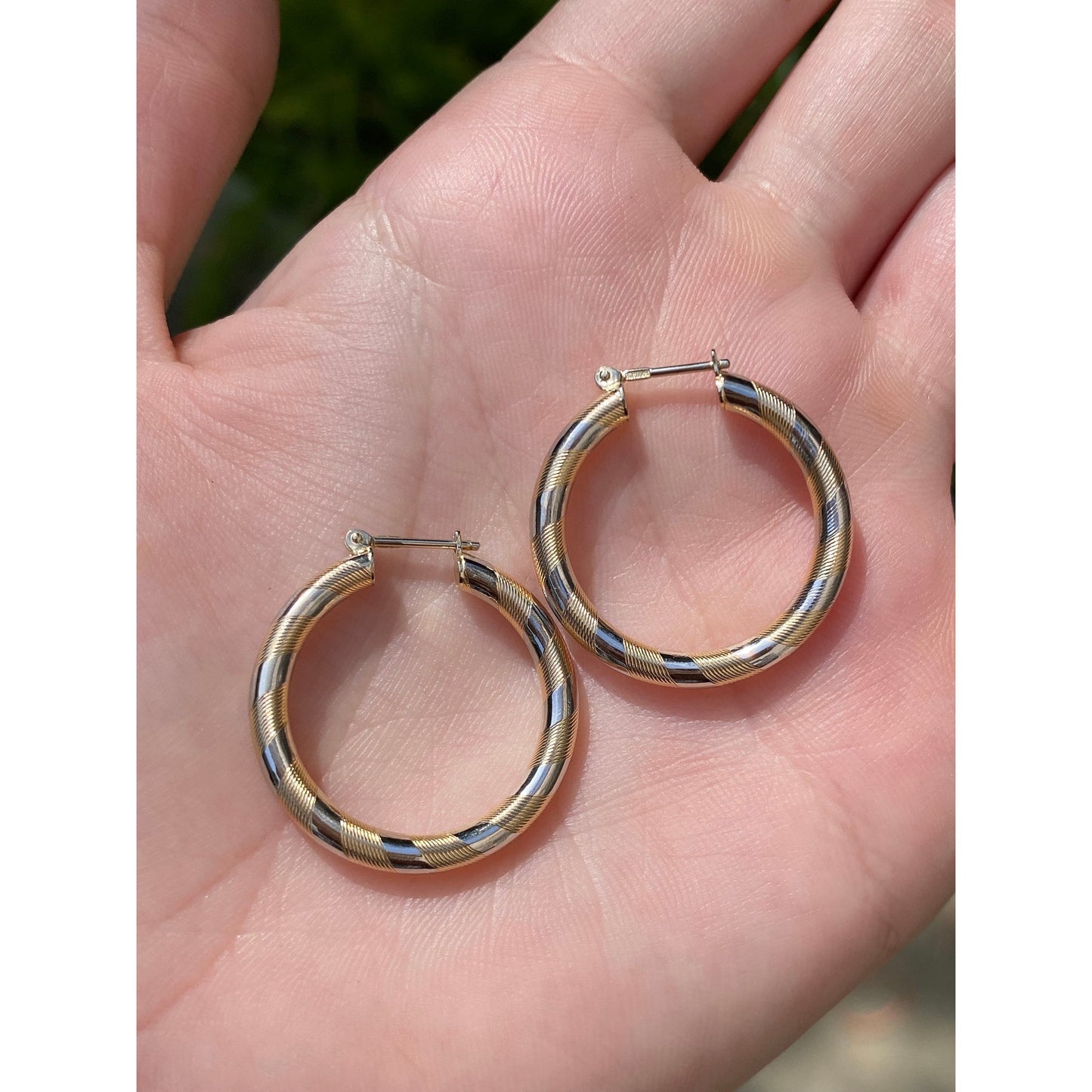 Vintage Solid 14k White & Yellow Gold Striped Hoop Earrings