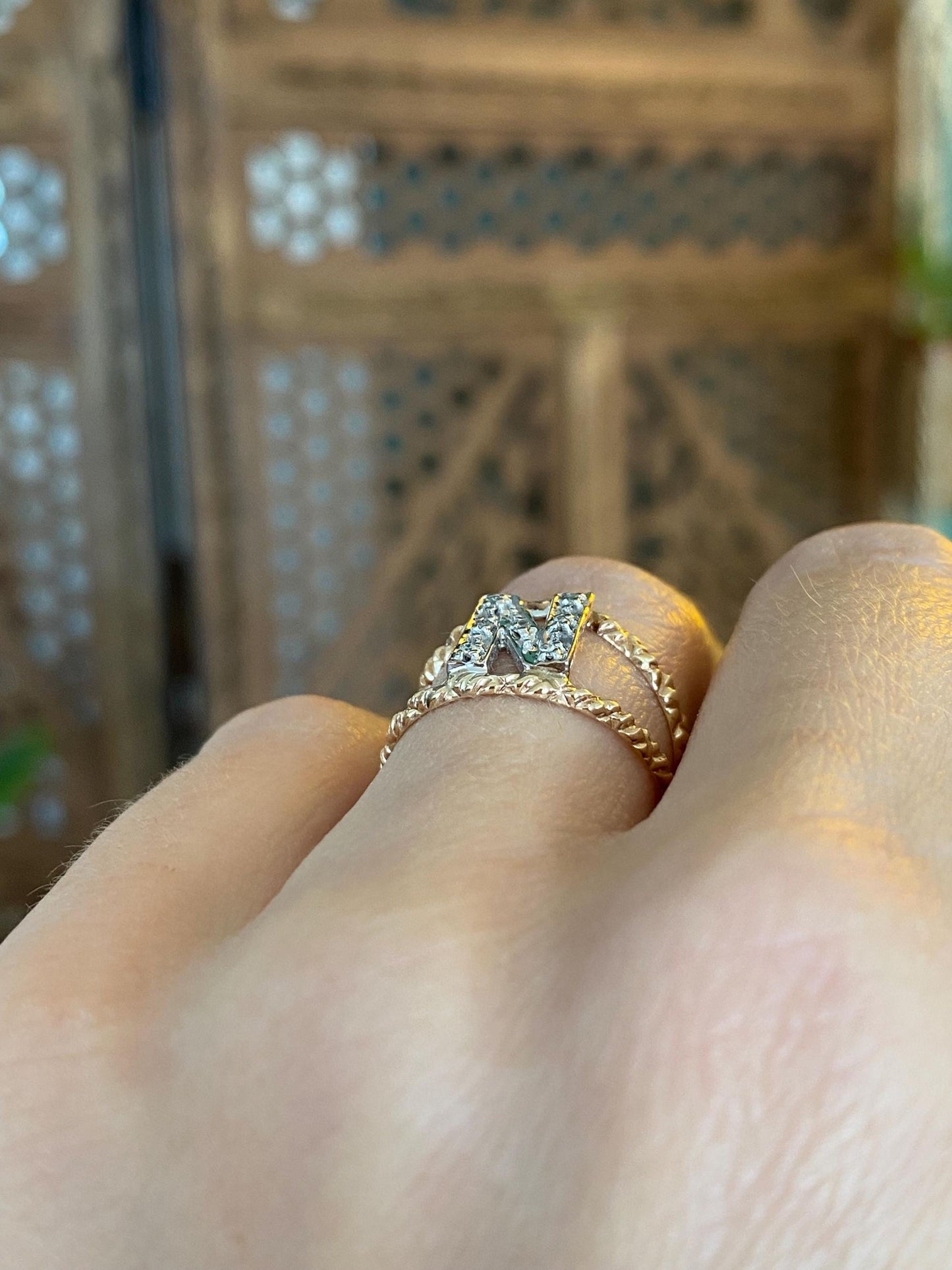 Vintage Solid 10k White & Yellow Gold Clear Sapphire Initial 'N' Ring - Size 5.5