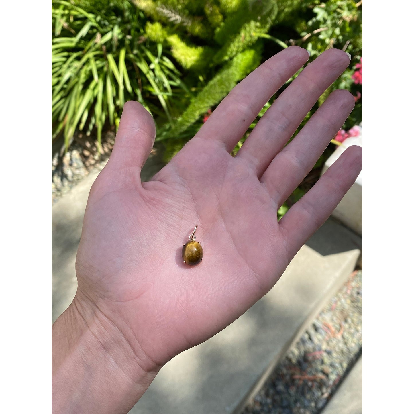 Vintage Solid 14k Yellow Gold Tigers Eye Charm