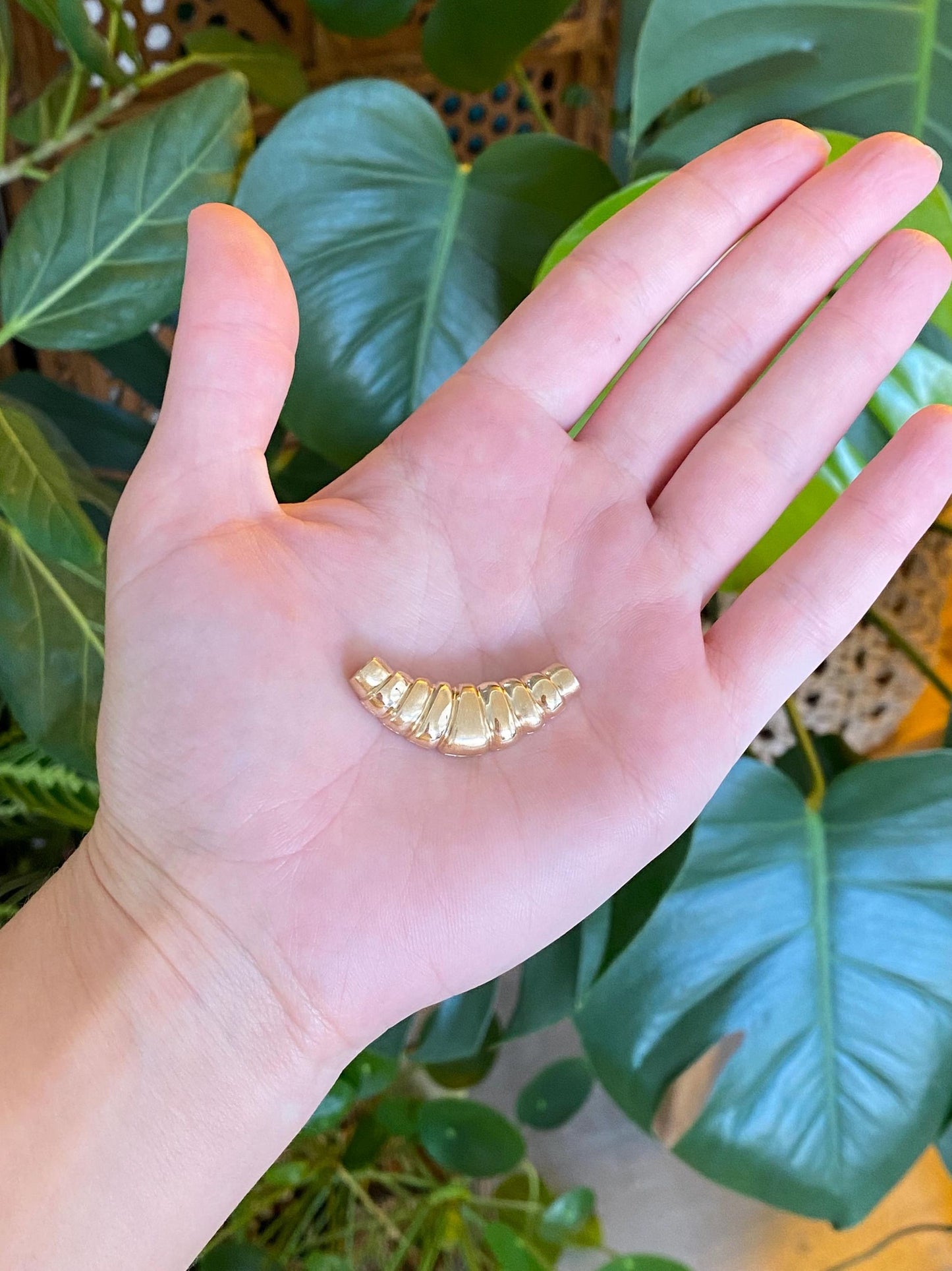 Vintage Solid 14k Yellow Gold Fluted Slide Charm