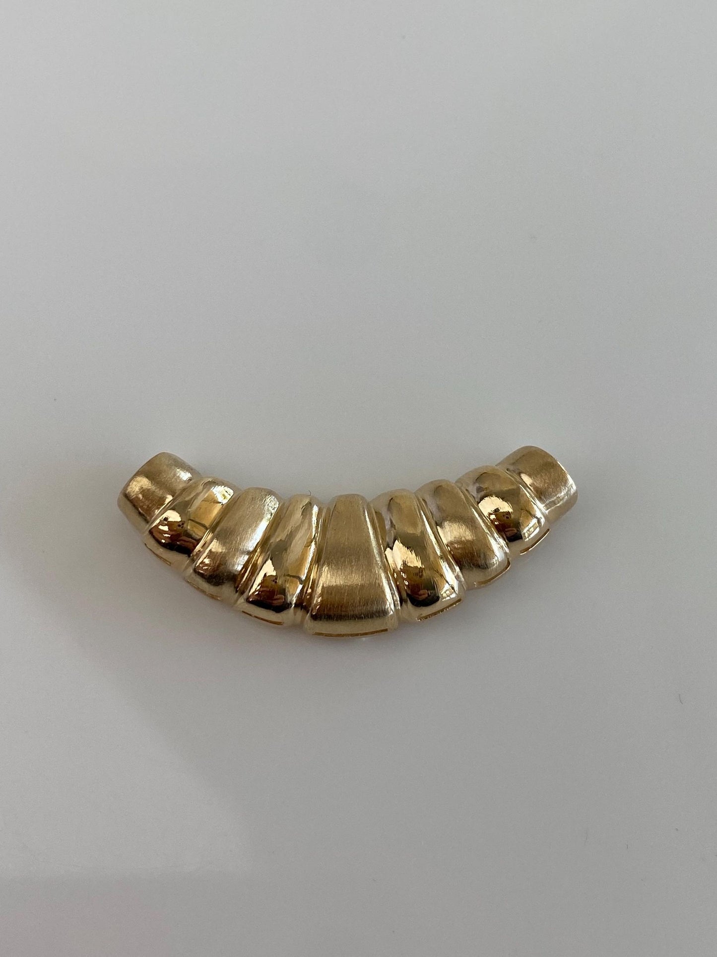 Vintage Solid 14k Yellow Gold Fluted Slide Charm