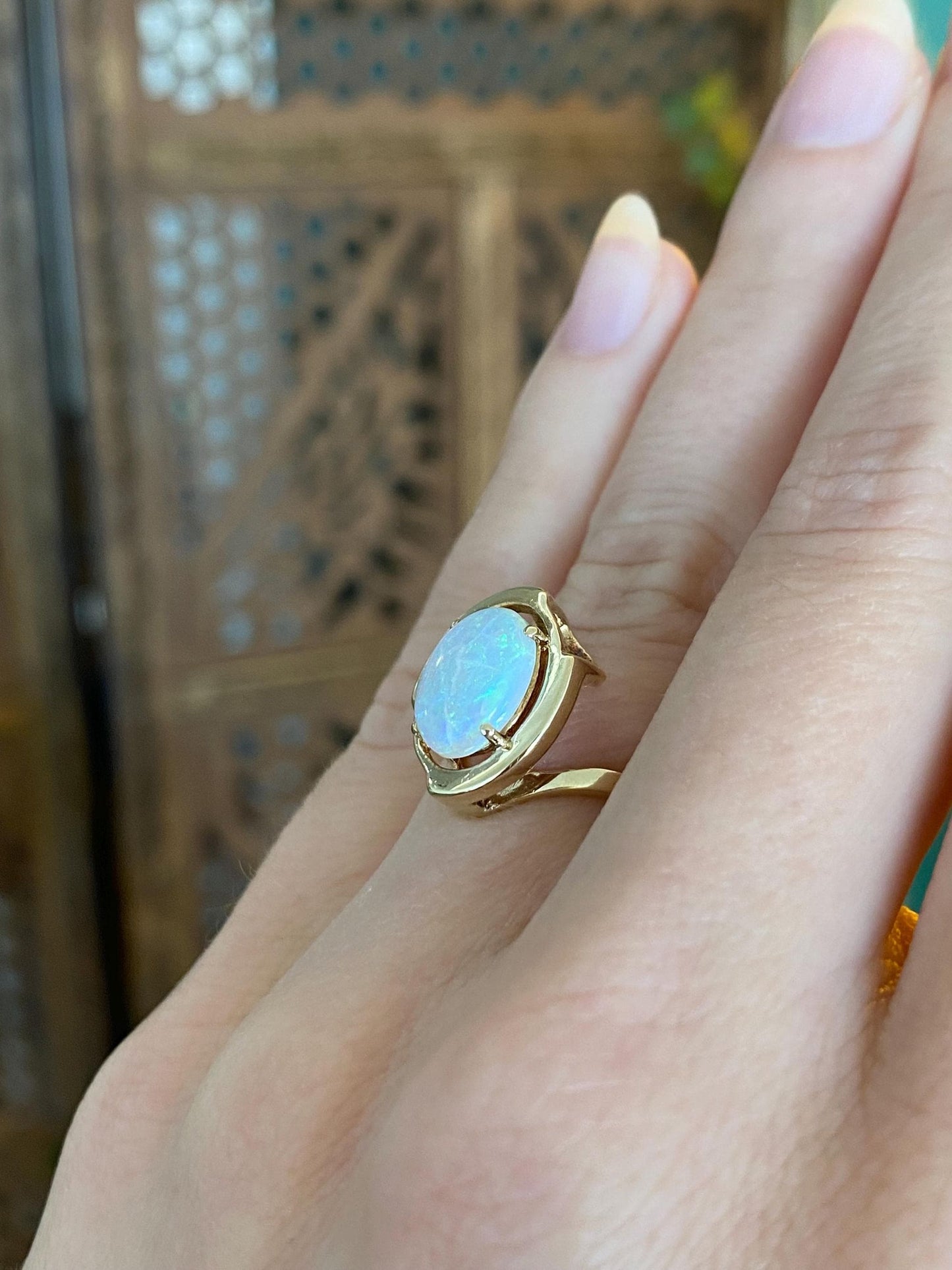 Vintage Solid 14k Yellow Gold Opal Ring - Size 4