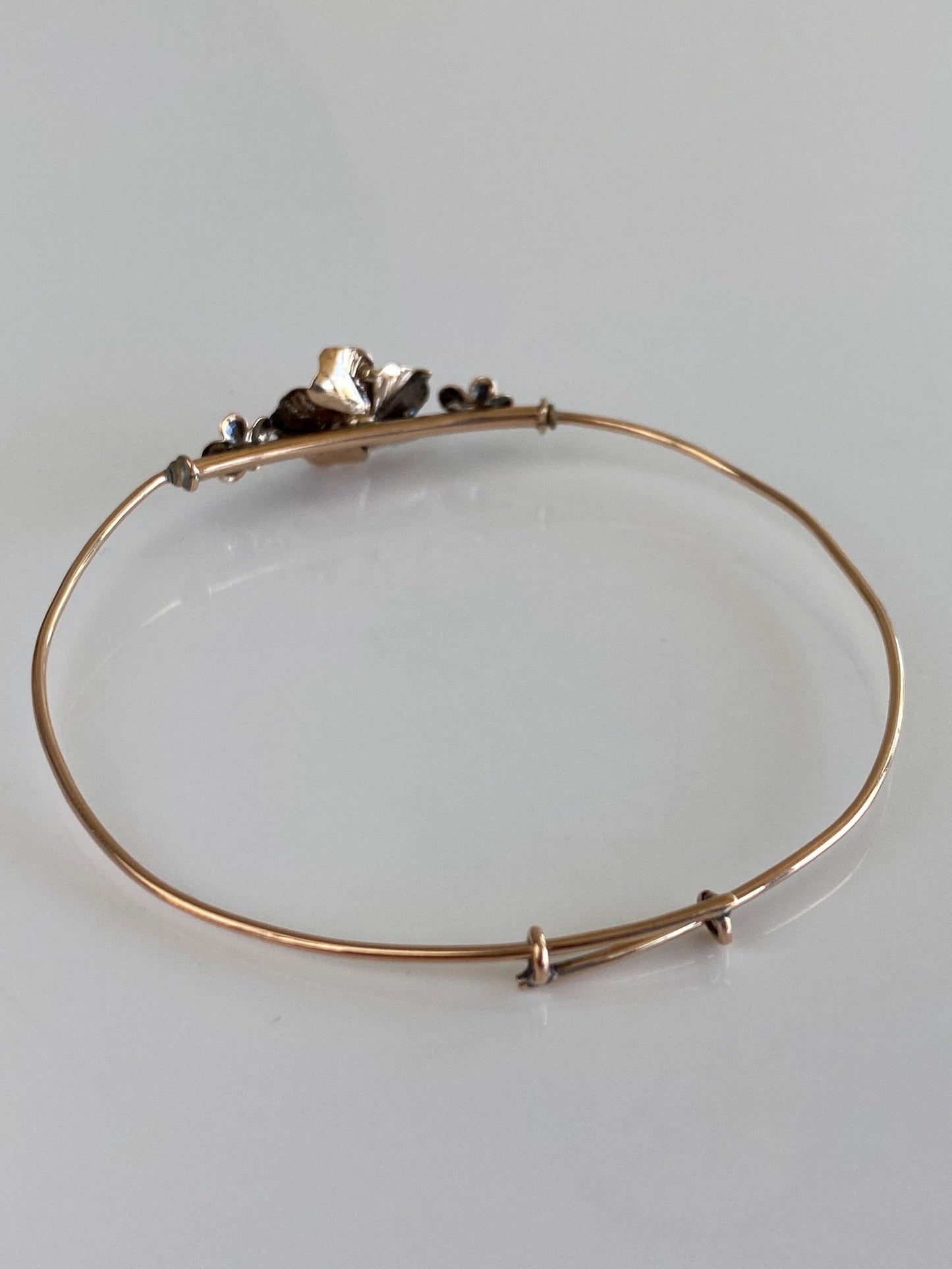 Vintage 9k Yellow Rosey & White Gold Diamond Flowers Bangle Bracelet - 7 1/4 Inches