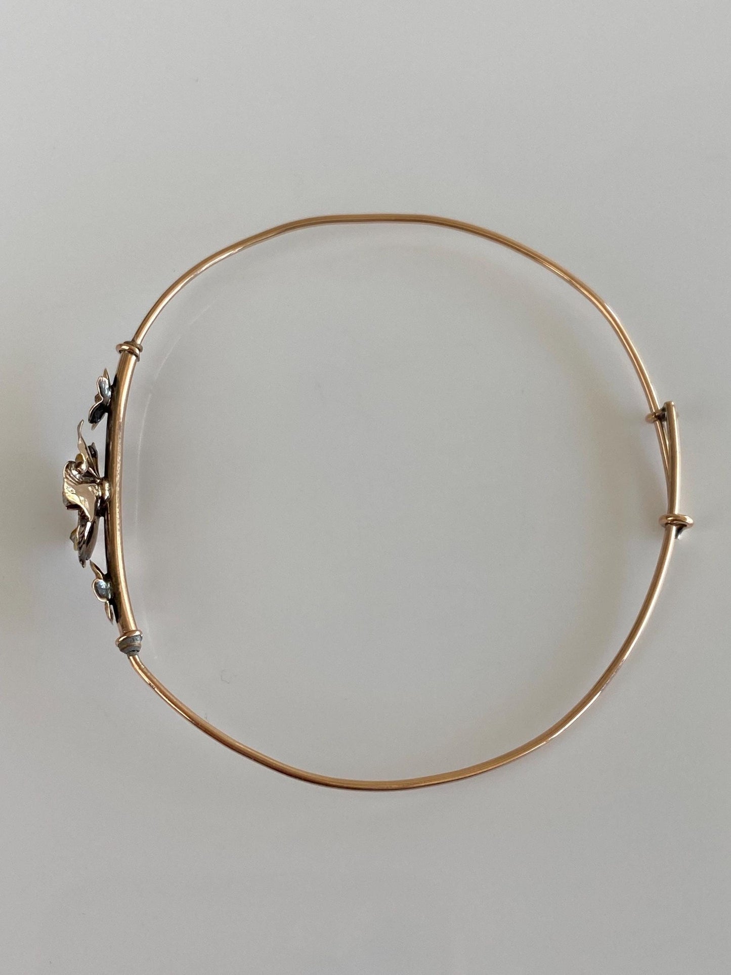 Vintage 9k Yellow Rosey & White Gold Diamond Flowers Bangle Bracelet - 7 1/4 Inches