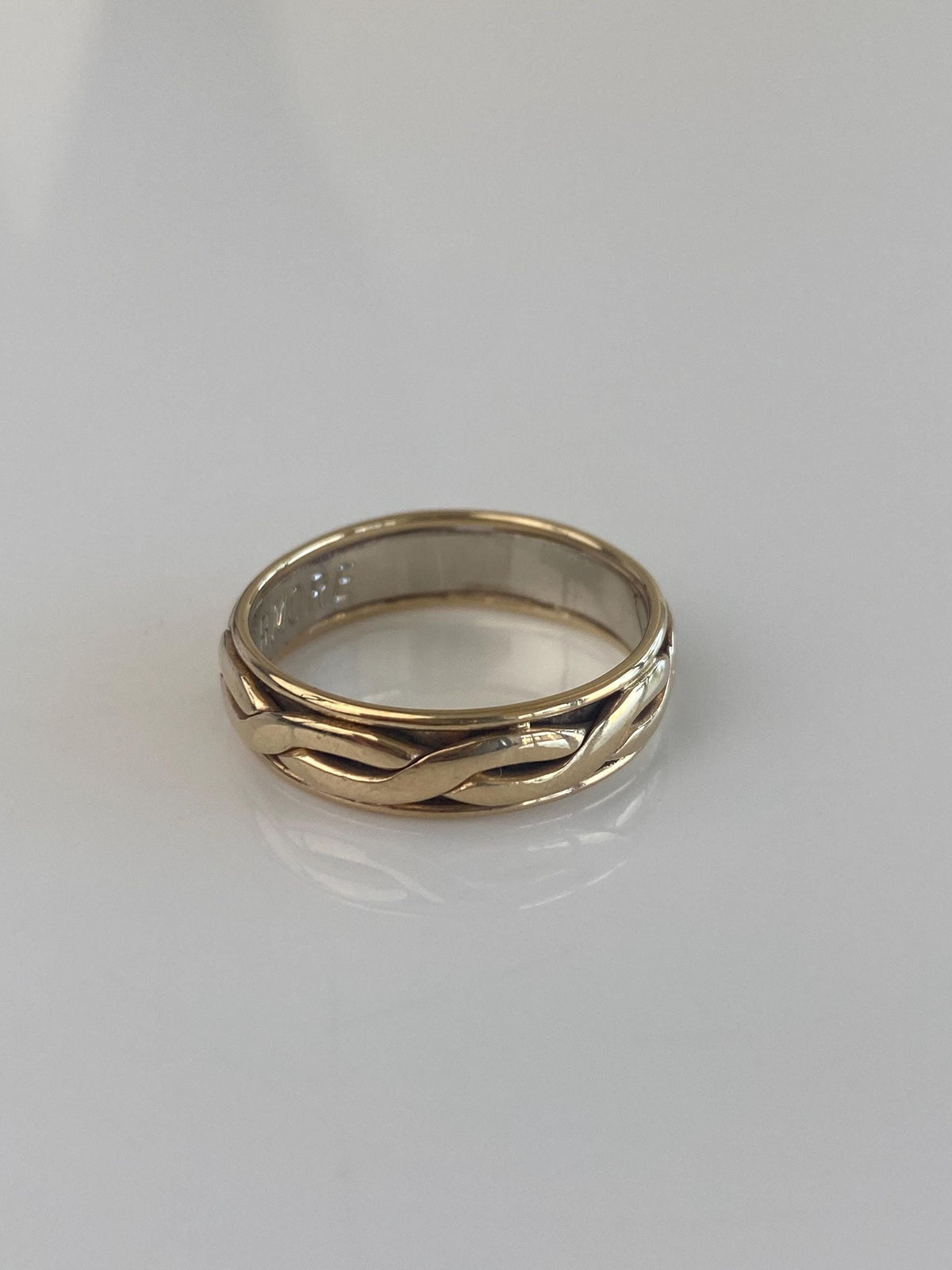 Vintage Solid 14k White & Yellow Gold Twist Design Ring Band - Size 9