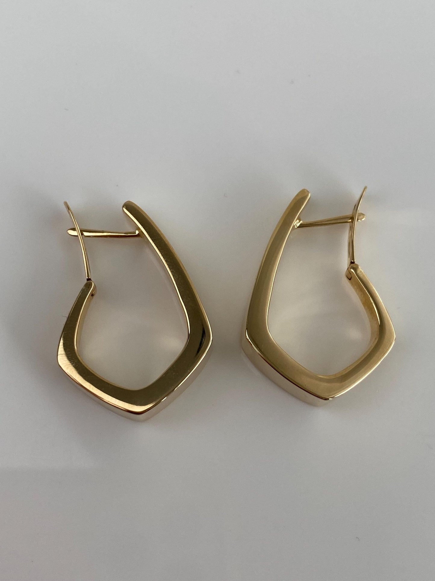 Vintage 14k Yellow Gold Drop Earrings
