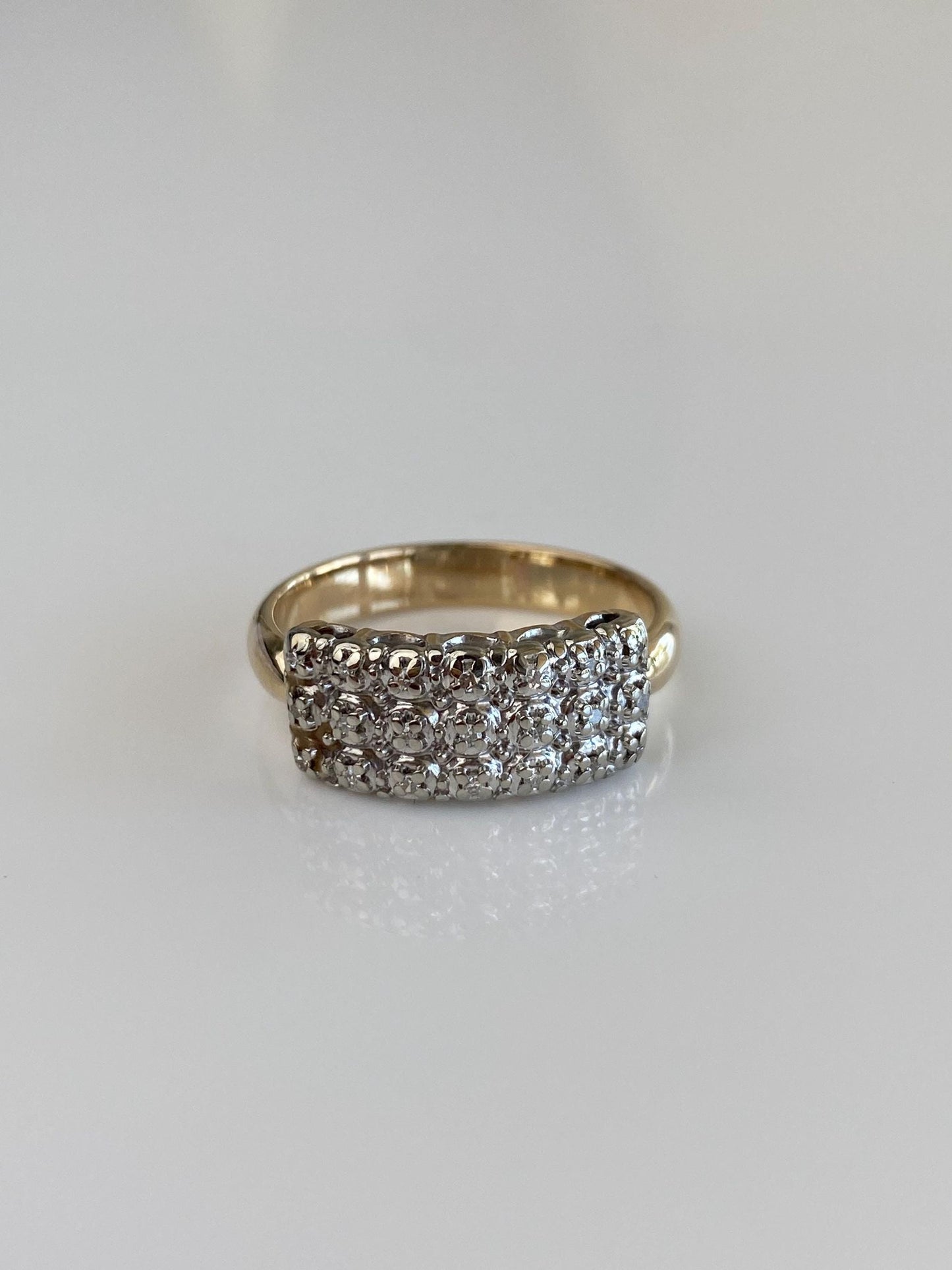 Vintage Solid 14k White & Yellow Gold Diamond Ring - Size 9.5