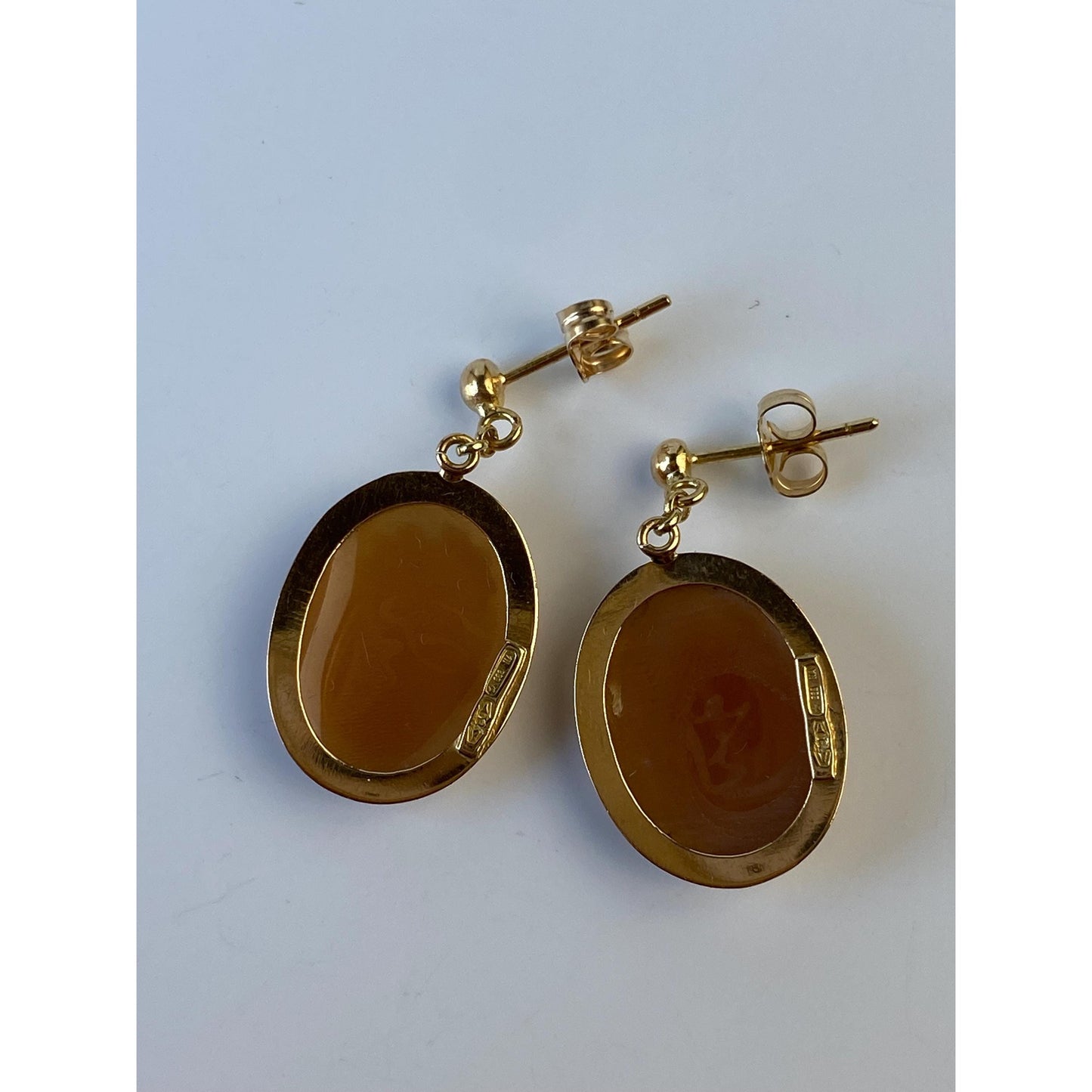 Vintage Solid 14k Yellow Gold Cameo Dangle Stud Earrings