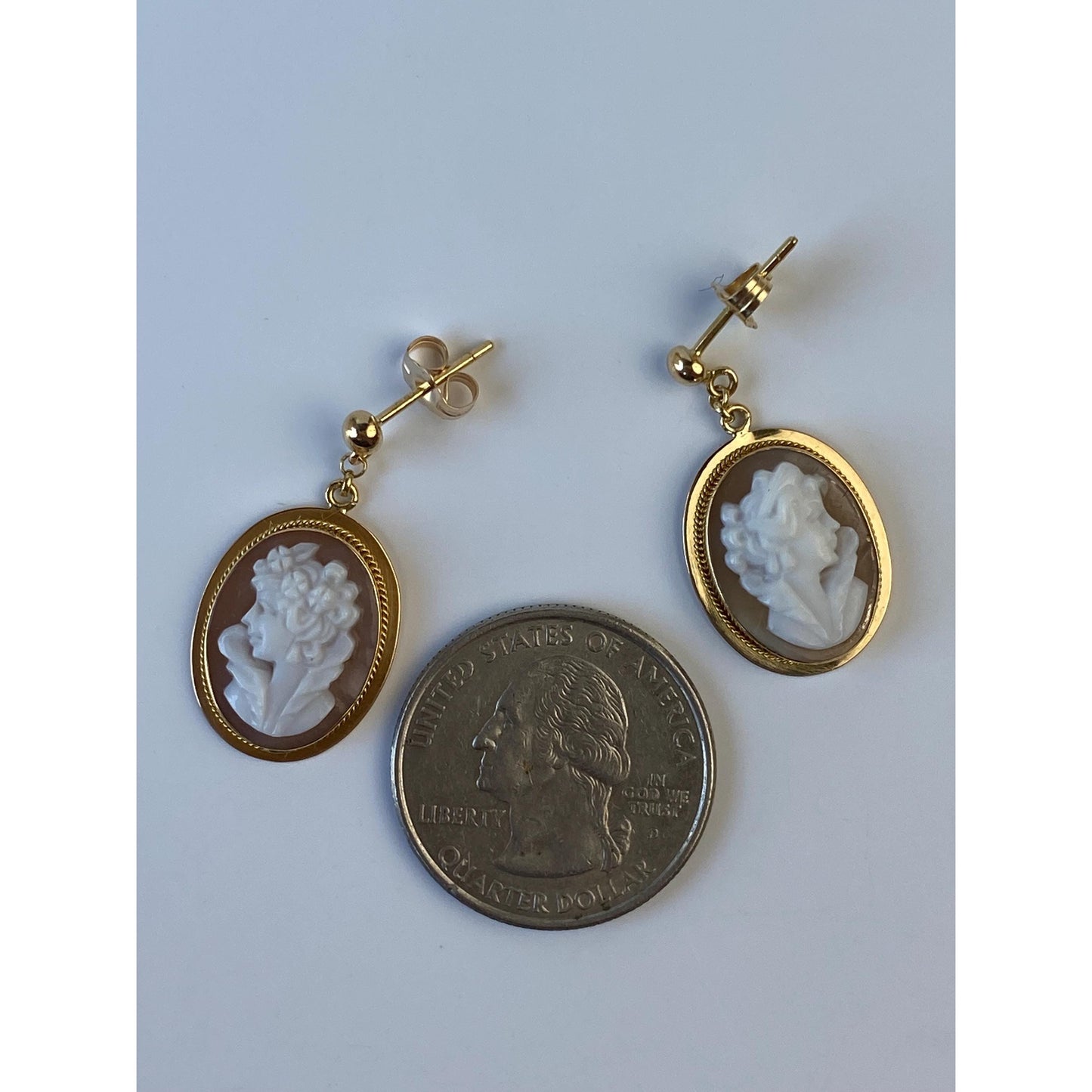 Vintage Solid 14k Yellow Gold Cameo Dangle Stud Earrings