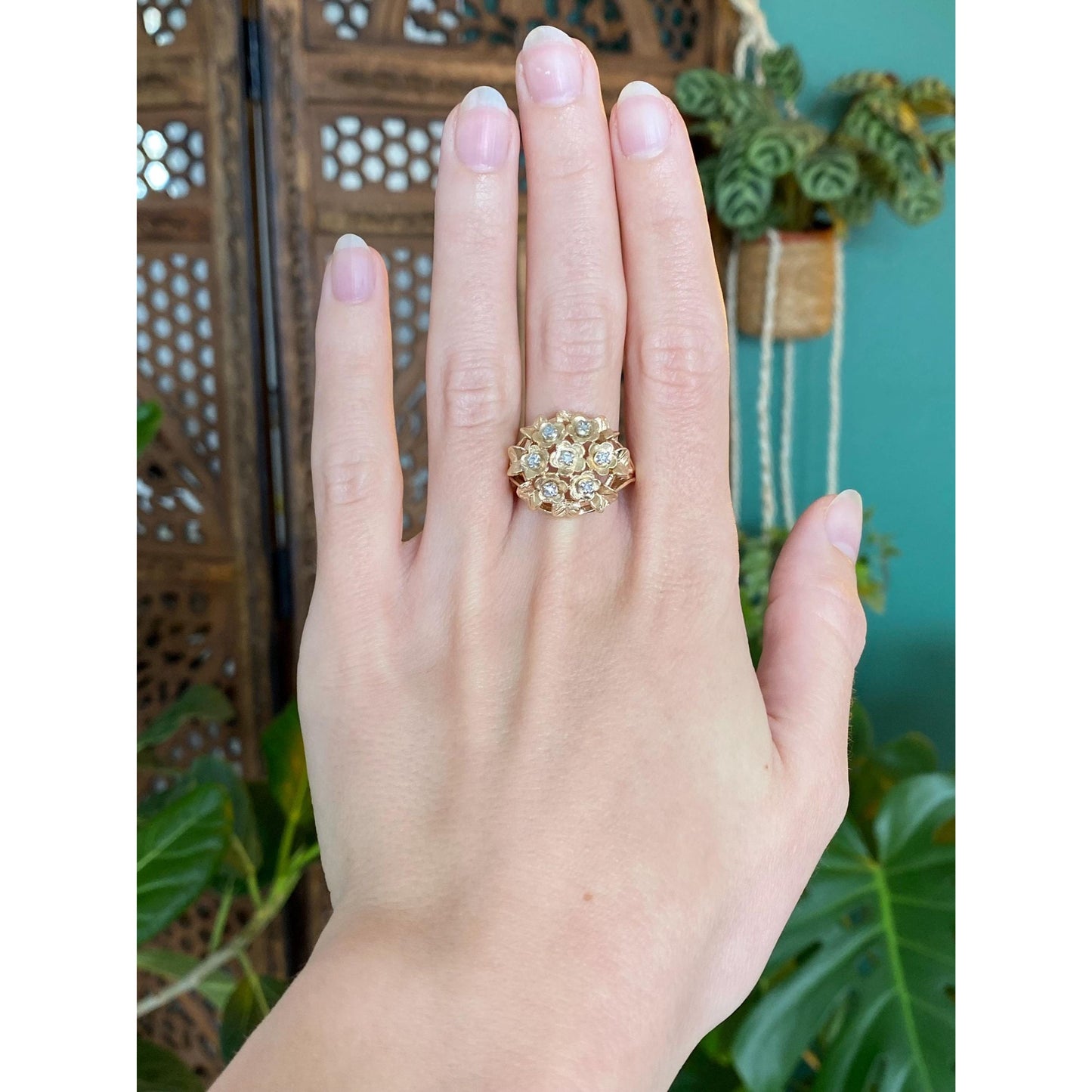 Vintage Solid 14k White & Yellow Gold Diamond Flower Bouquet Ring - Size 9.5