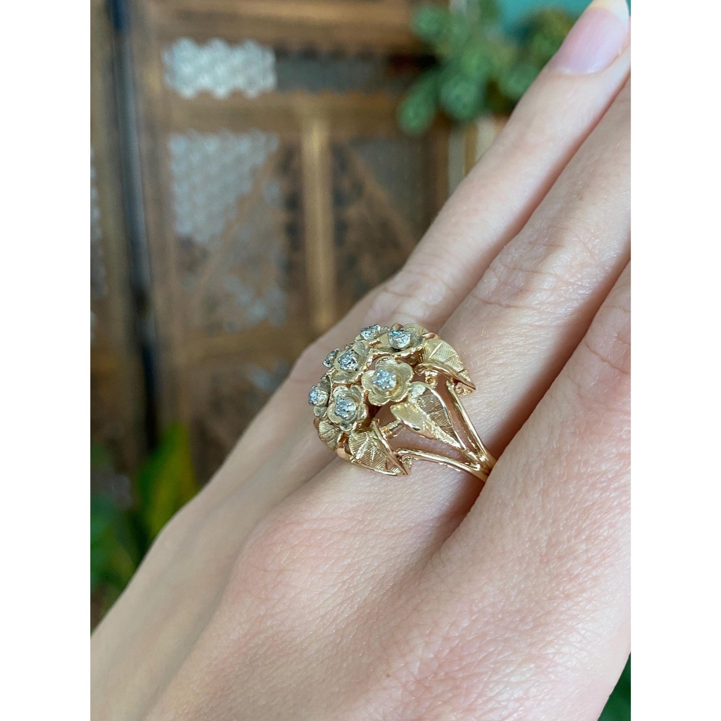 Vintage Solid 14k White & Yellow Gold Diamond Flower Bouquet Ring - Size 9.5
