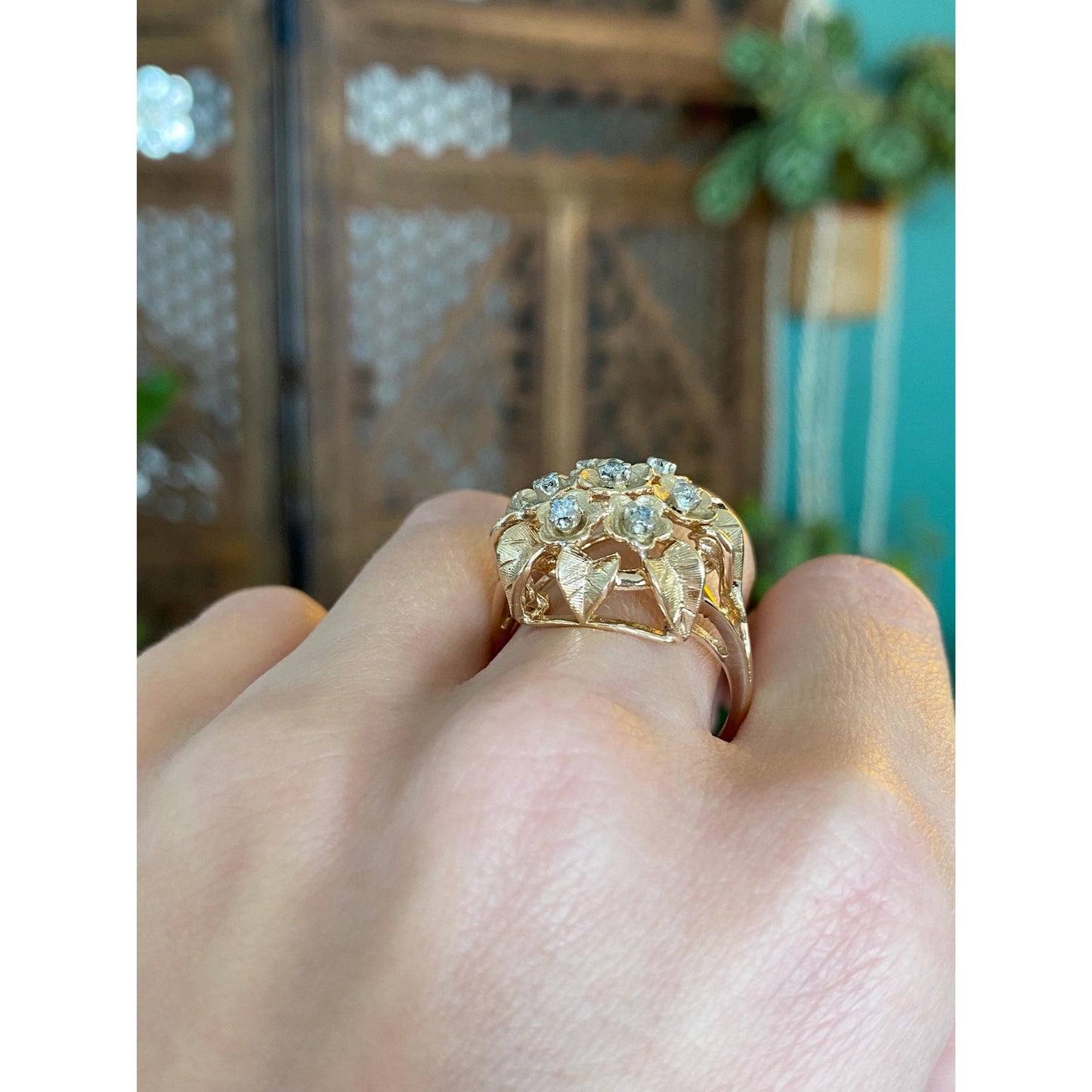 Vintage Solid 14k White & Yellow Gold Diamond Flower Bouquet Ring - Size 9.5