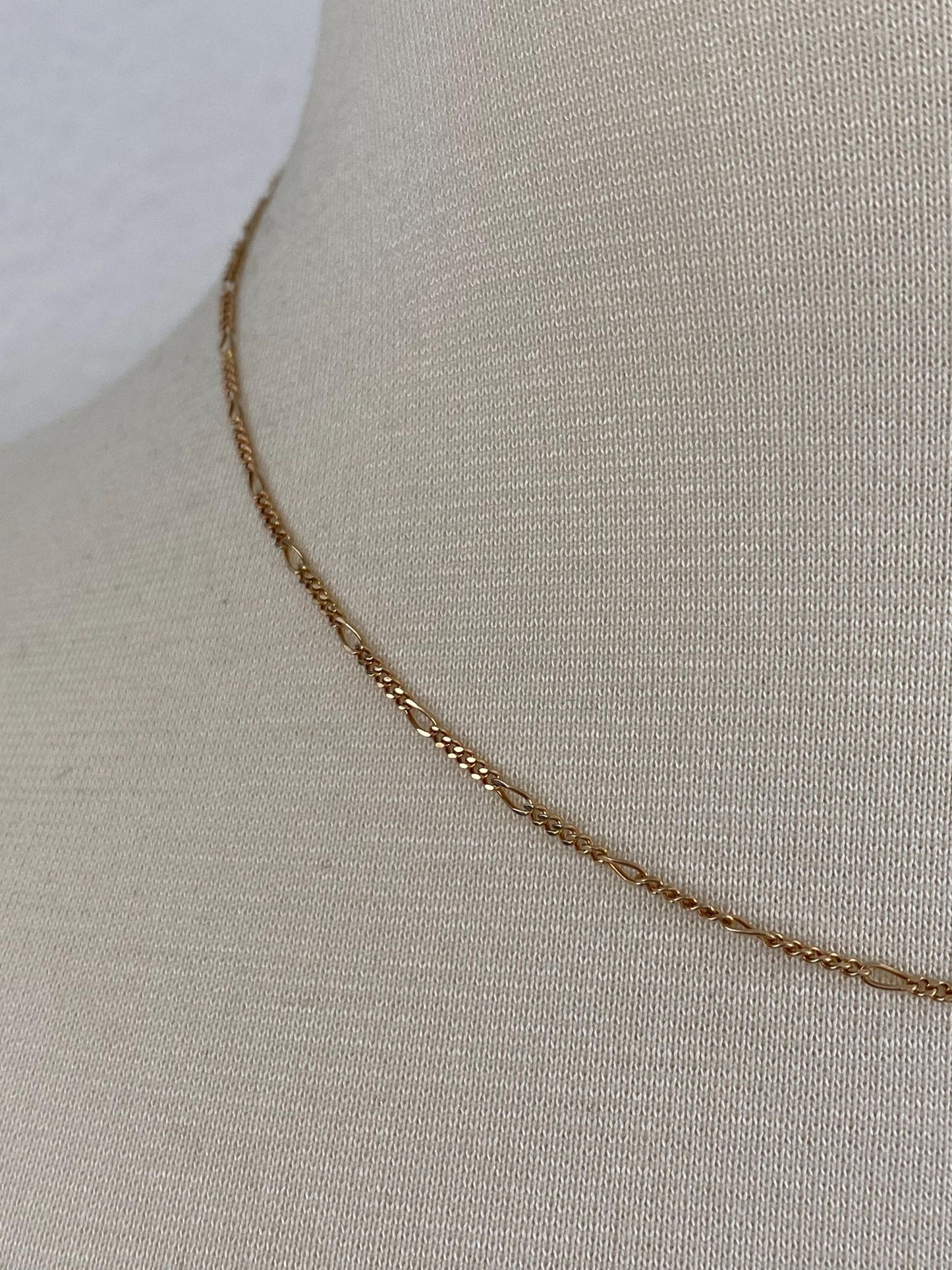 Vintage Solid 14k Yellow Gold Dainty Figaro Chain Necklace - 16.25 inches