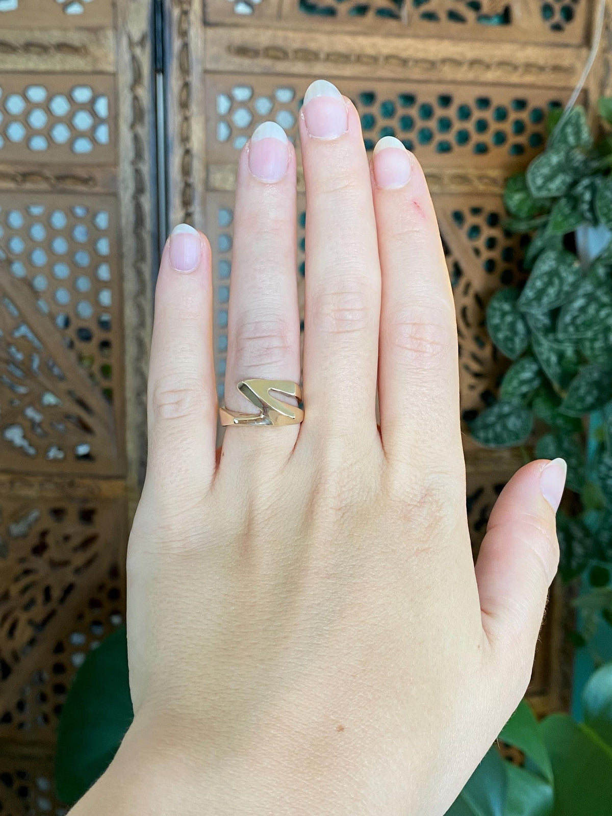 Vintage Solid 14k Yellow Gold Abstract Ring - Size 5.75