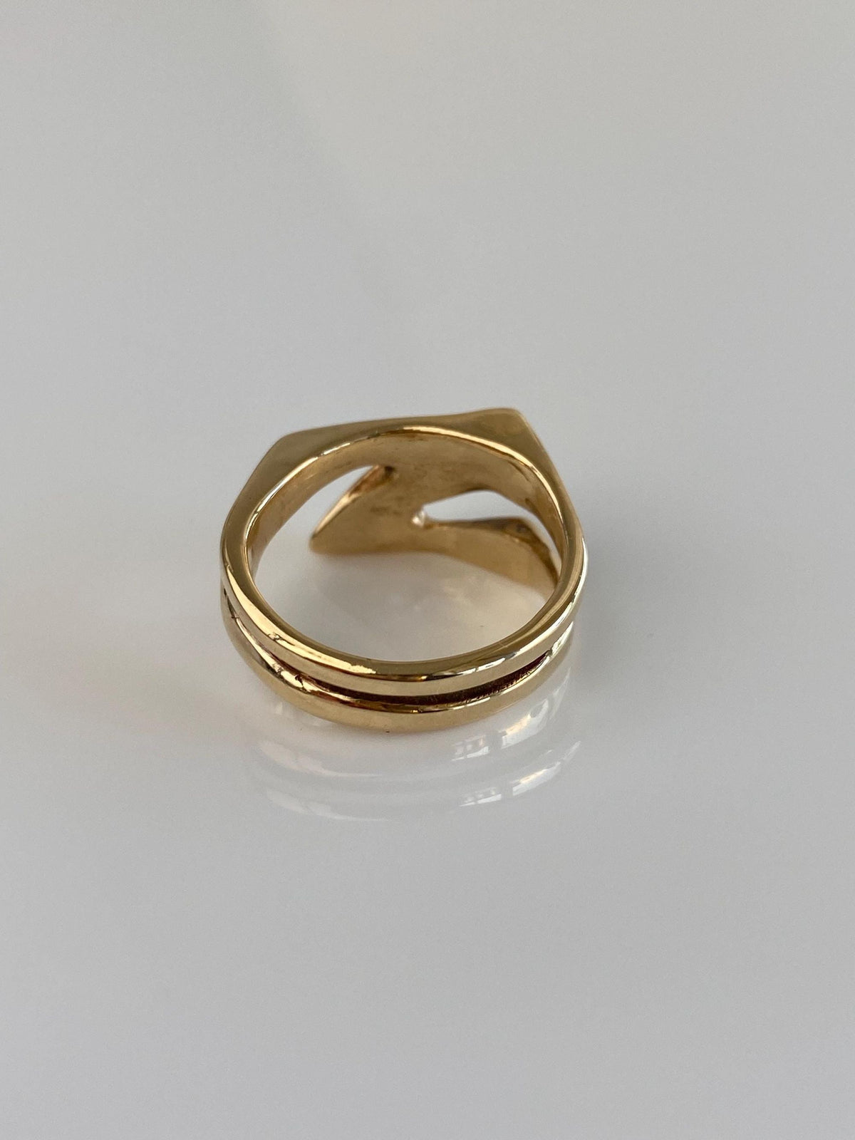 Vintage Solid 14k Yellow Gold Abstract Ring - Size 5.75