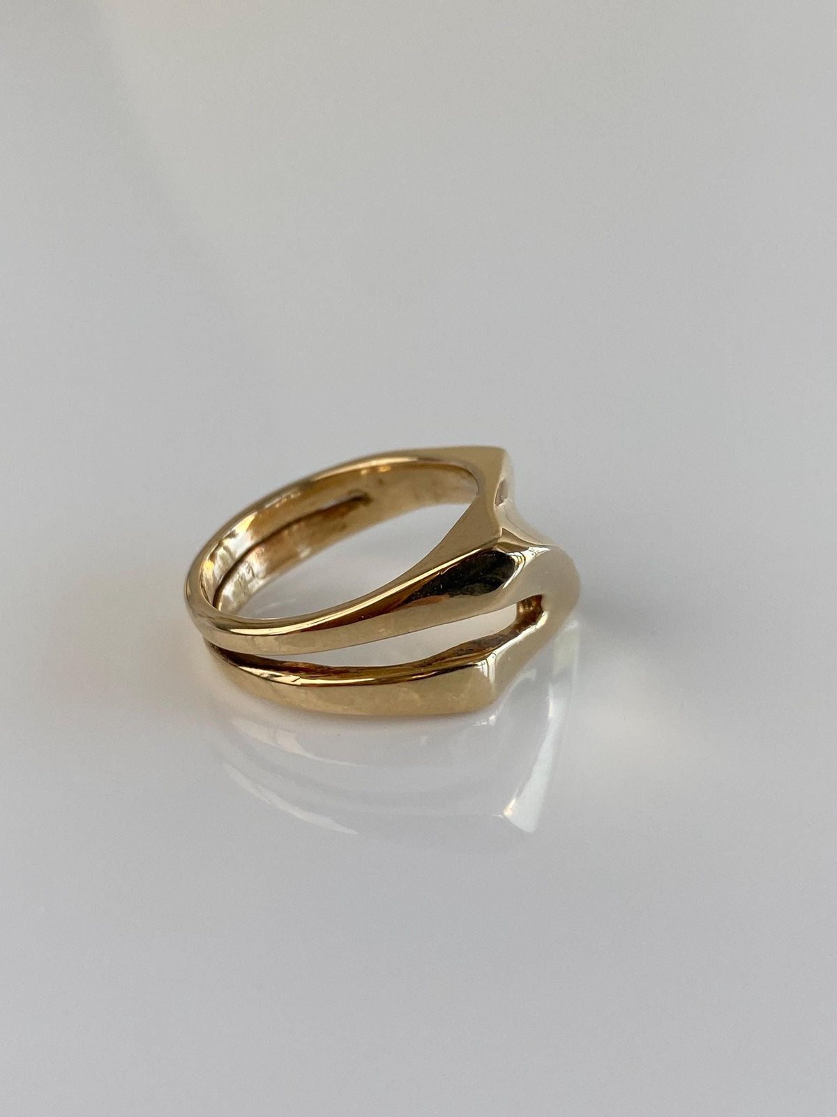 Vintage Solid 14k Yellow Gold Abstract Ring - Size 5.75
