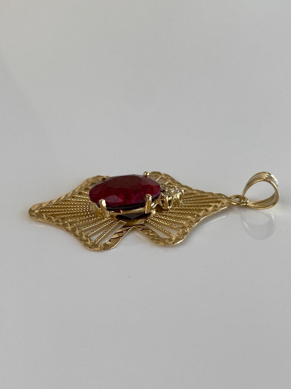 Vintage Solid 14k Yellow Gold Open Work Diamond Cut Ruby Clear Spinel Charm