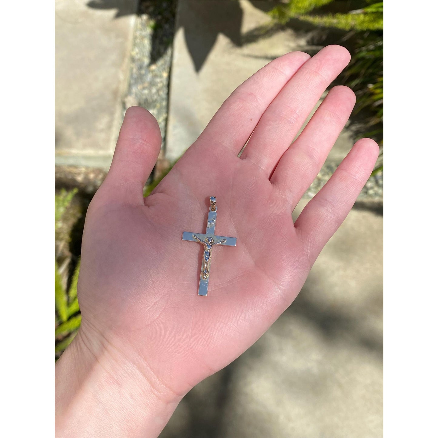Vintage 14k White & Yellow Gold Crucifix Cross Charm