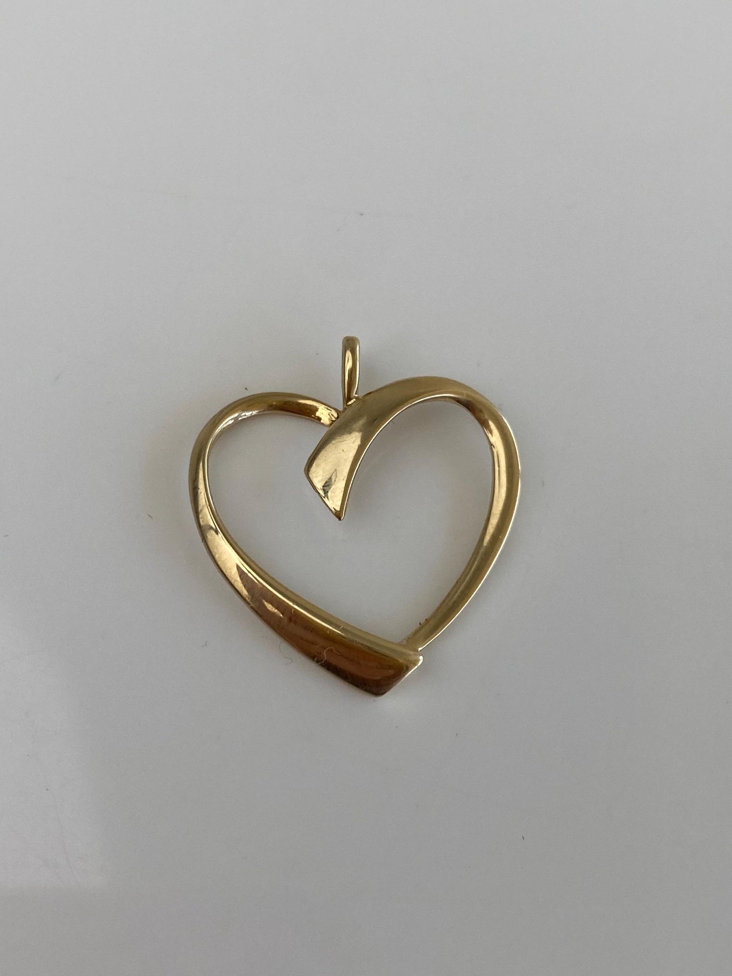 Vintage Solid 14k Yellow Gold Open Heart Charm