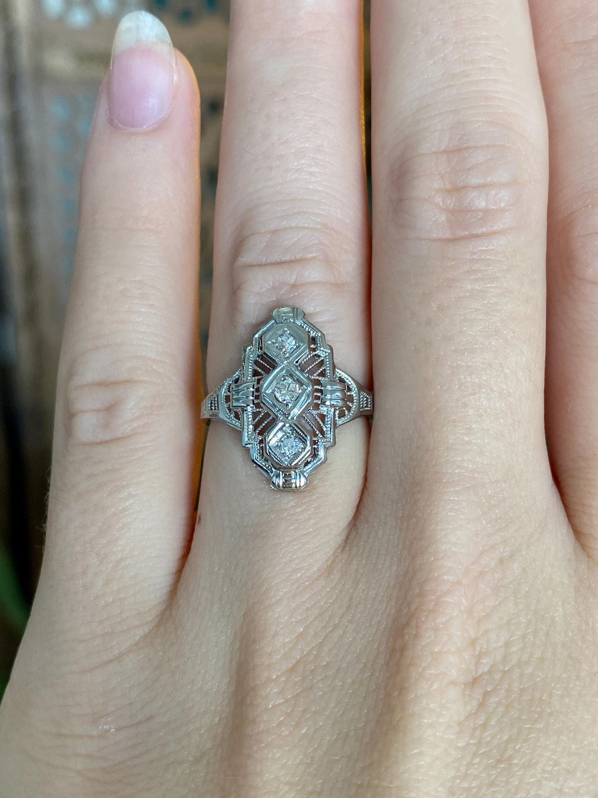 Vintage Solid 18k White Gold Diamonds Art Deco Ring - Size 5.5