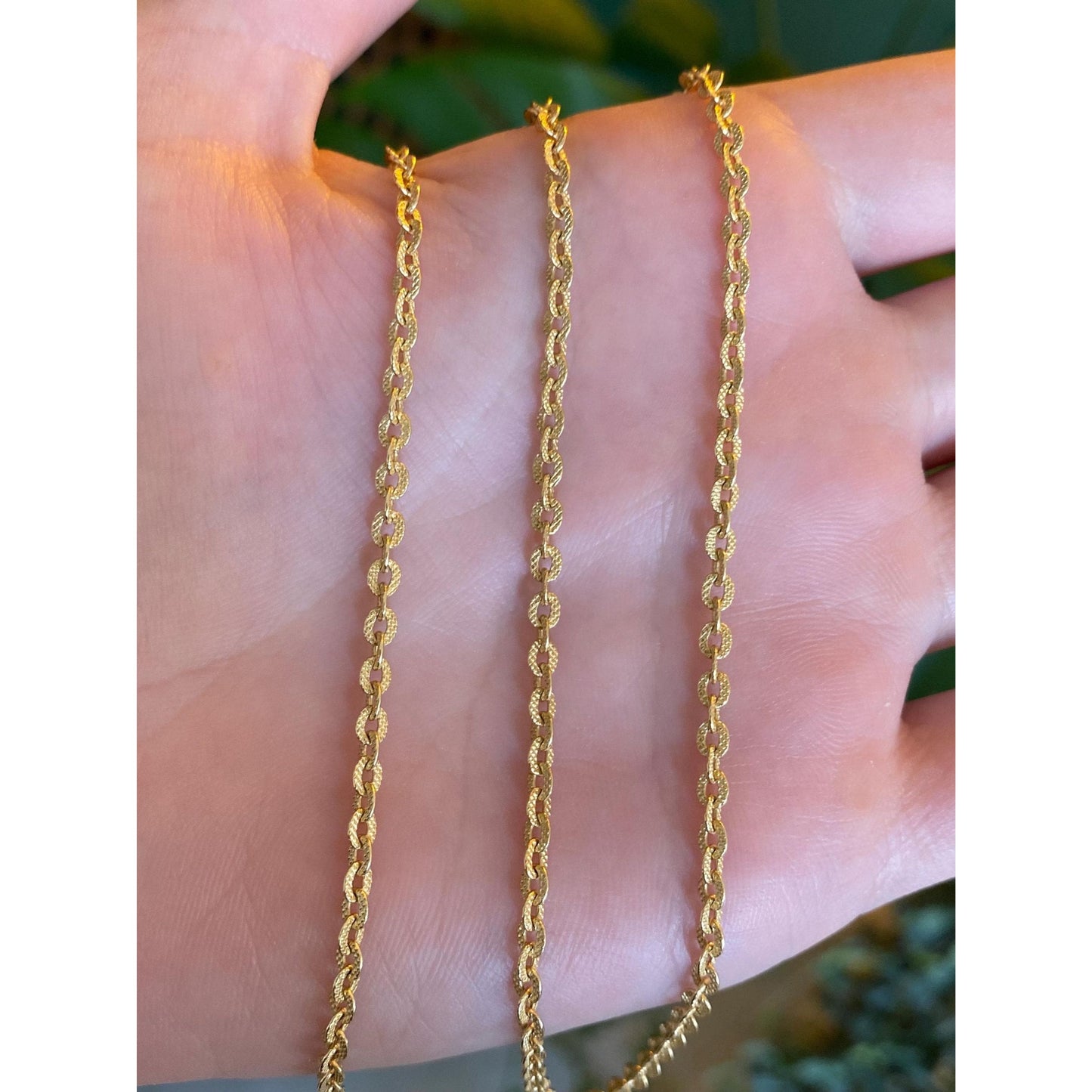 Vintage Solid 18k Yellow Gold Fancy Textured Cable Chain Necklace - 23.5 inches