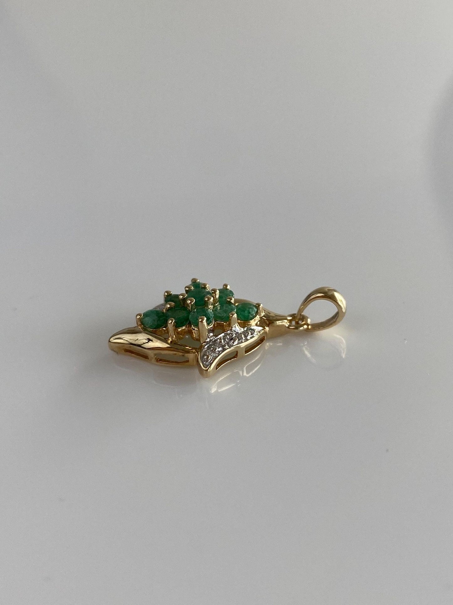 Vintage Solid 10k Yellow Gold Emerald Diamond Charm