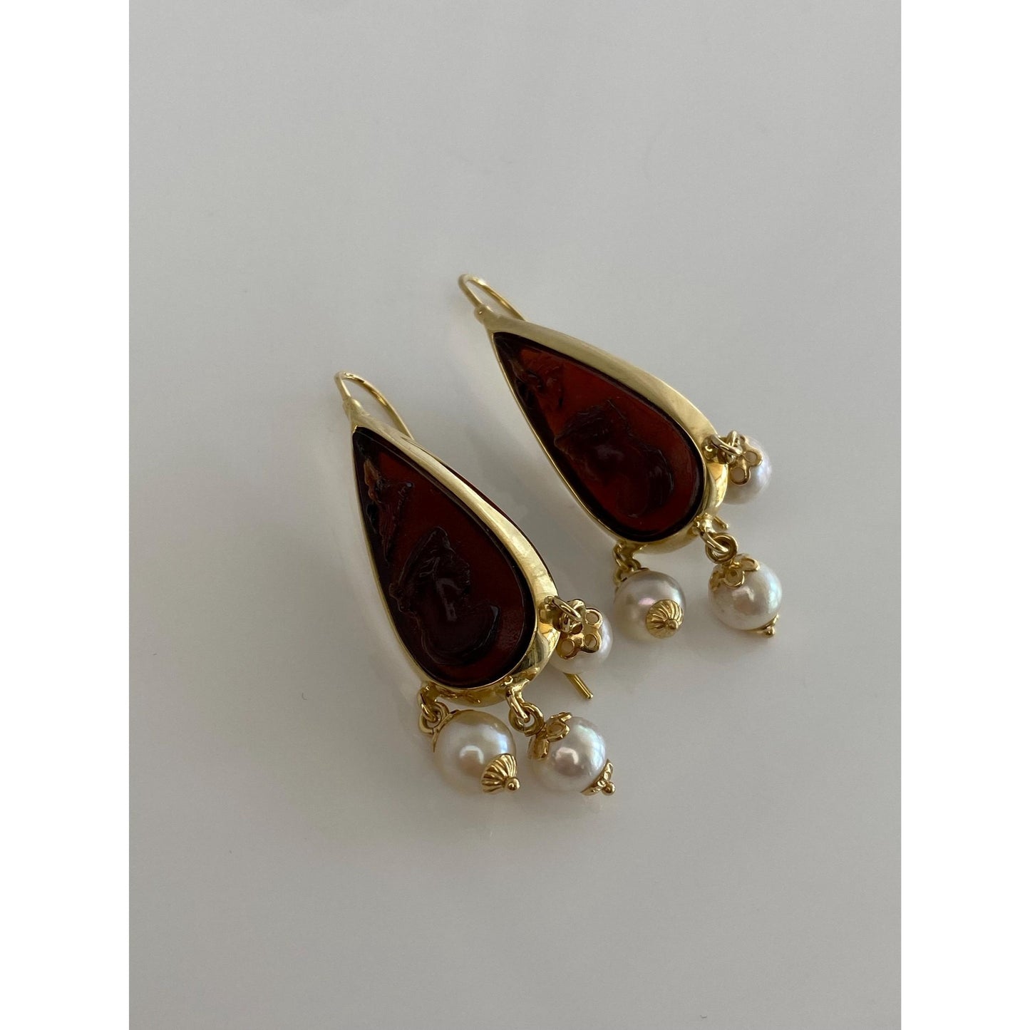 Vintage Solid 18k Yellow Gold Red Cameo Pearl Drop Earrings