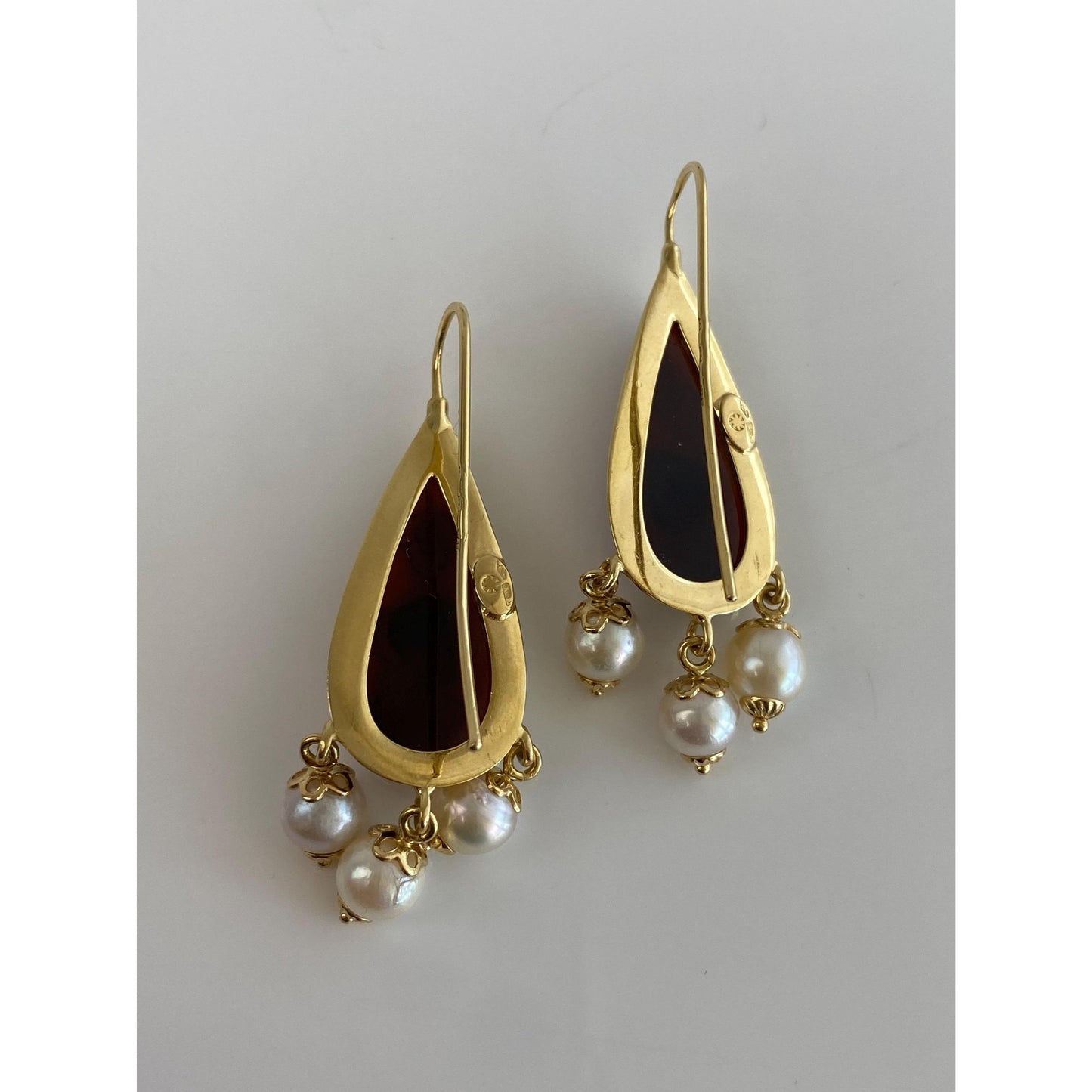 Vintage Solid 18k Yellow Gold Red Cameo Pearl Drop Earrings