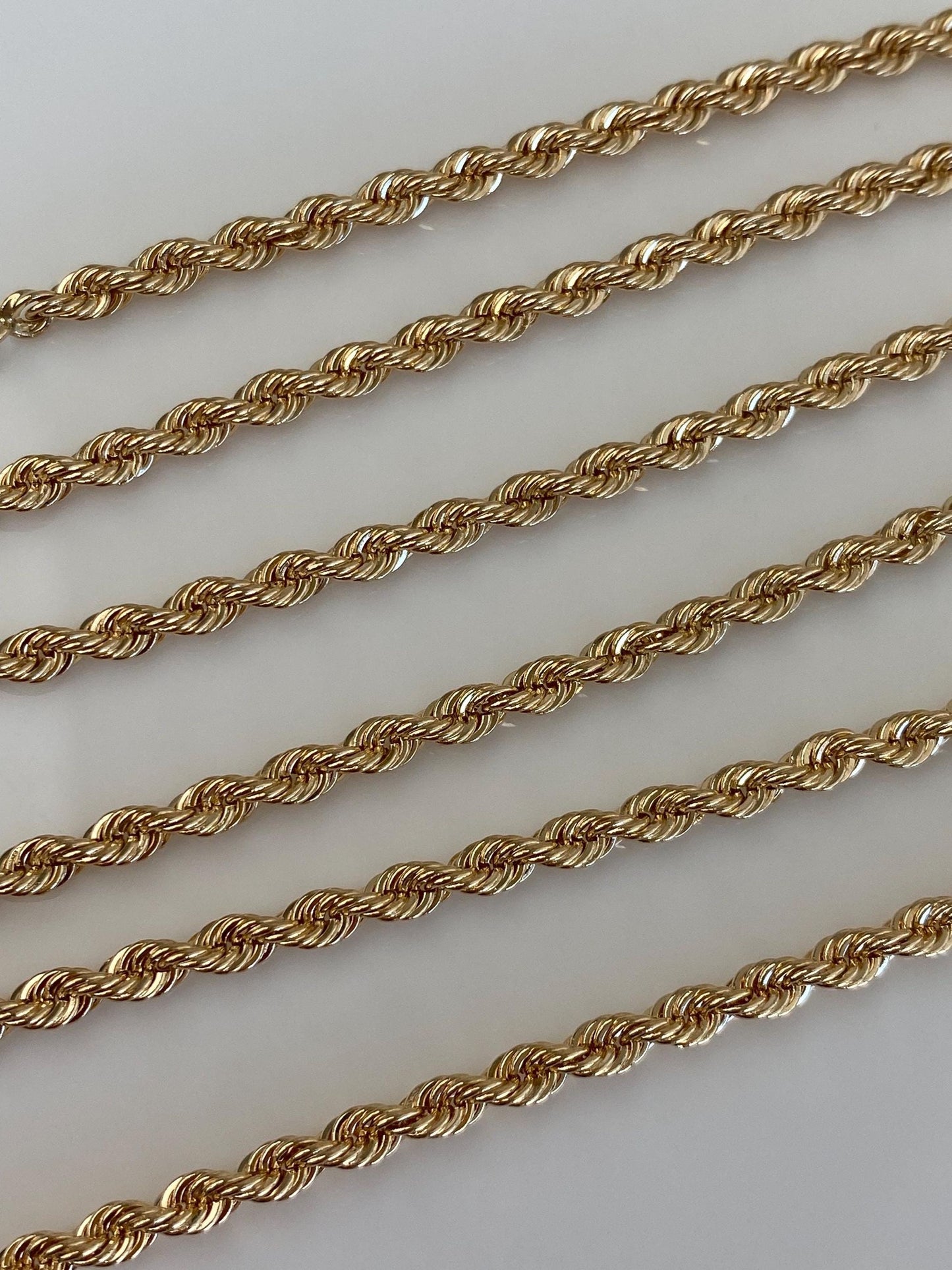 Vintage Solid 14k Yellow Gold Rope Chain Necklace - 22.25 inches
