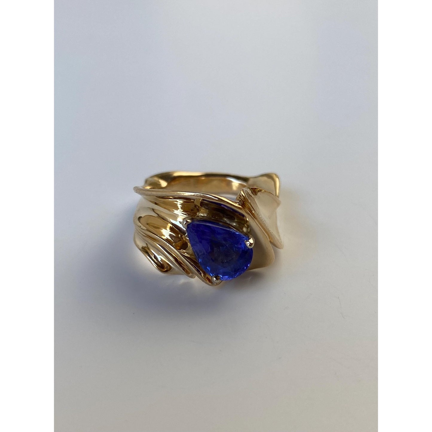 Solid 14k Yellow Gold Lavender Cubic Zirconia Ring Band - Size 6