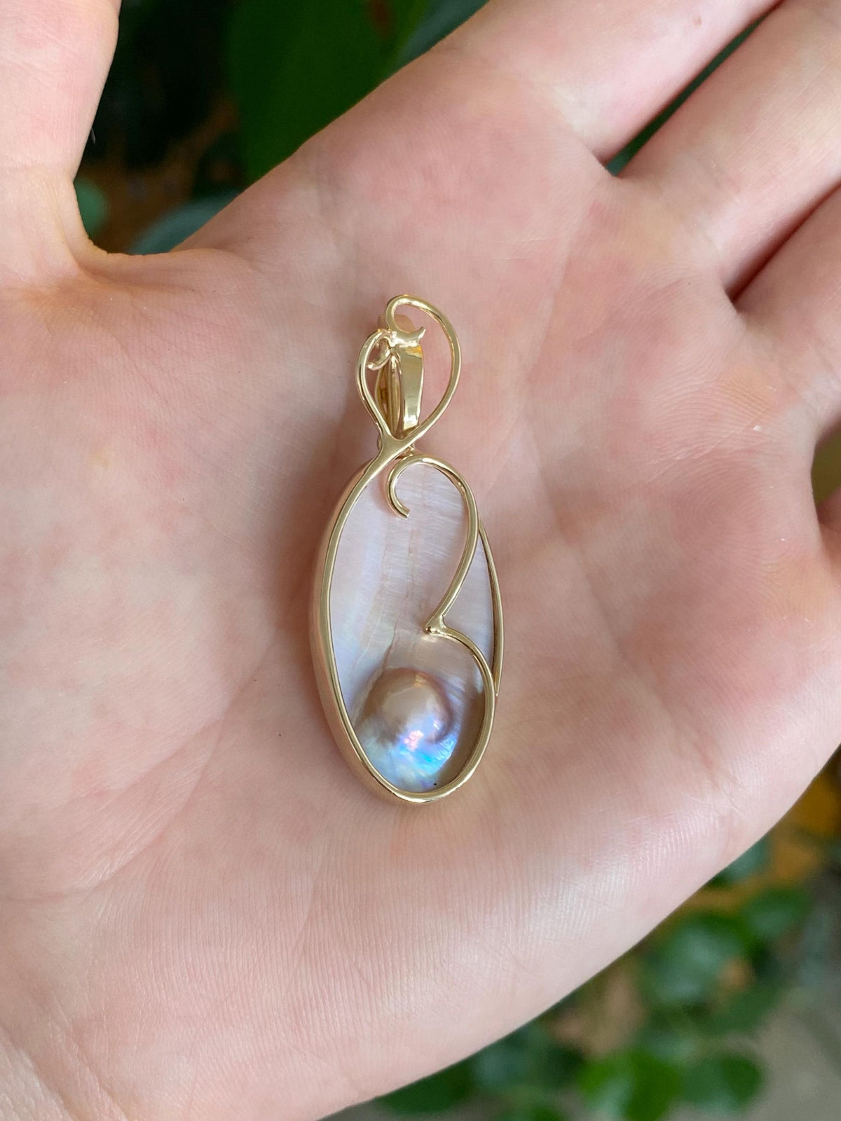 Vintage Solid 14k Yellow Gold Freeform Pink Pearl Charm