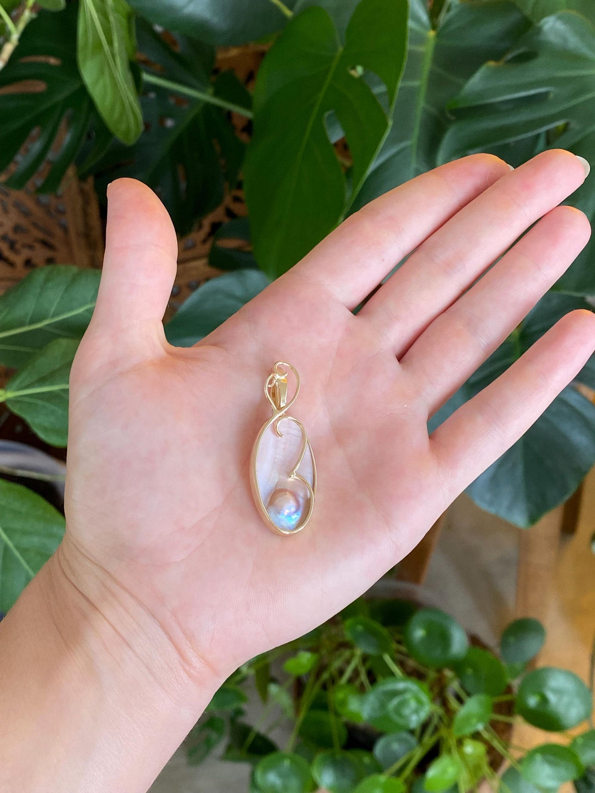 Vintage Solid 14k Yellow Gold Freeform Pink Pearl Charm