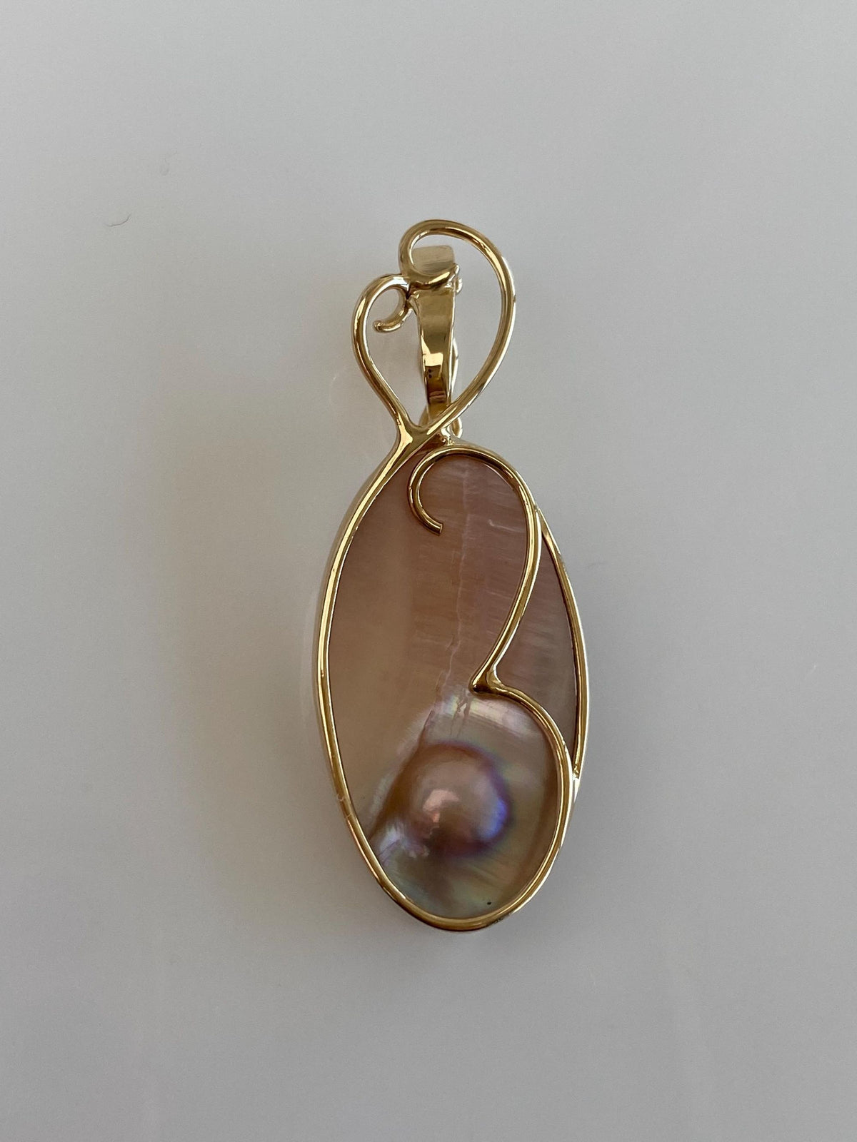 Vintage Solid 14k Yellow Gold Freeform Pink Pearl Charm