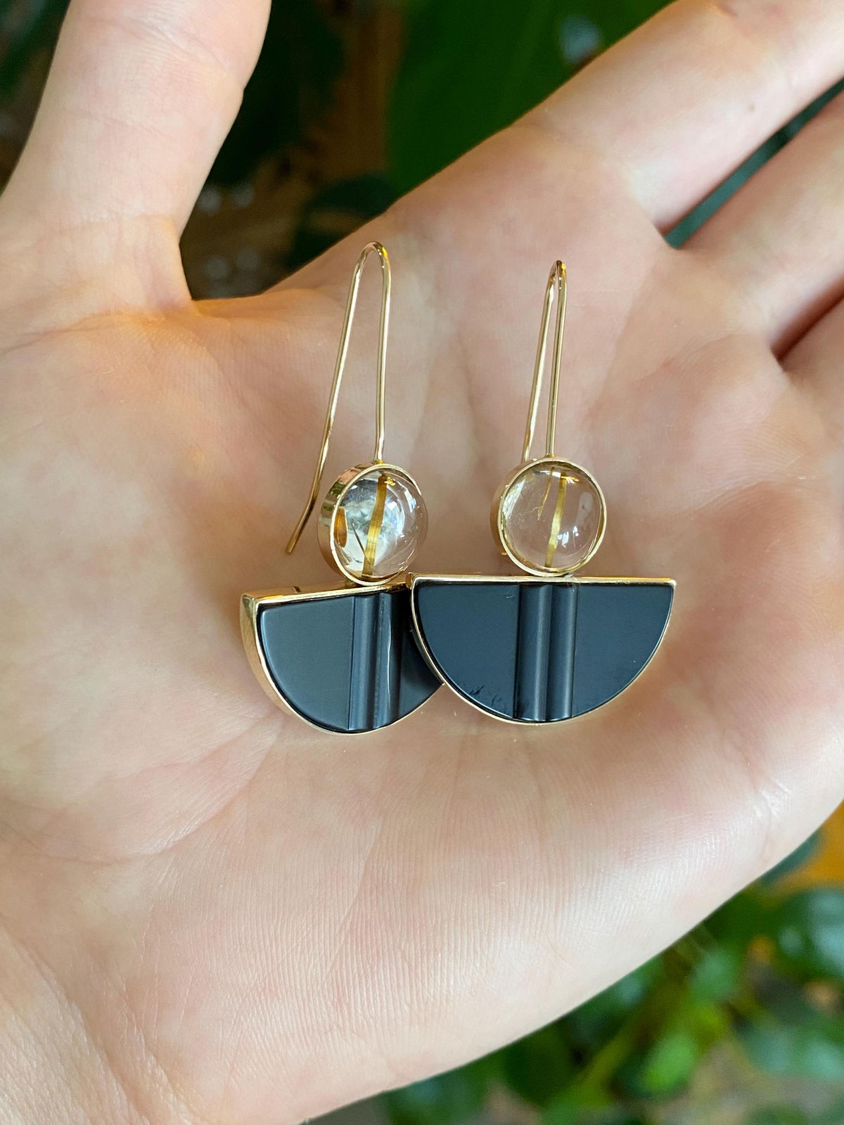 Vintage Solid 14k Yellow Gold Rutile Quartz Matte Textured Onyx Drop Earrings