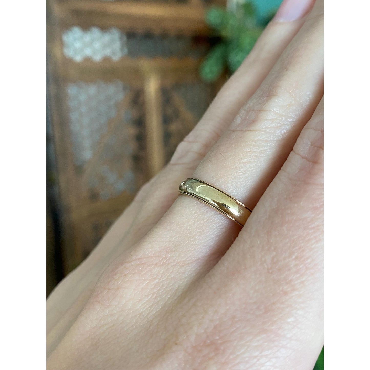Vintage Solid 14k Yellow Gold Miligrain Ring Band - Size 8.5