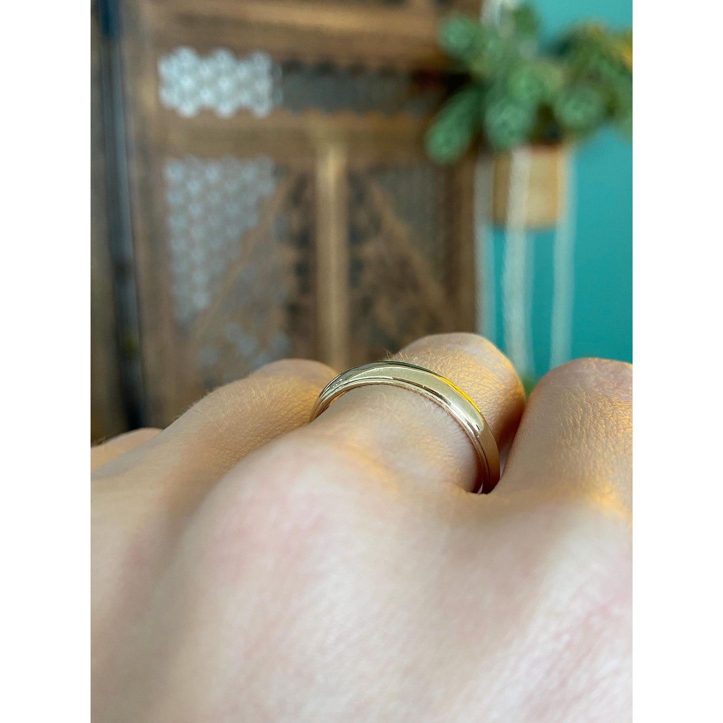 Vintage Solid 14k Yellow Gold Miligrain Ring Band - Size 8.5