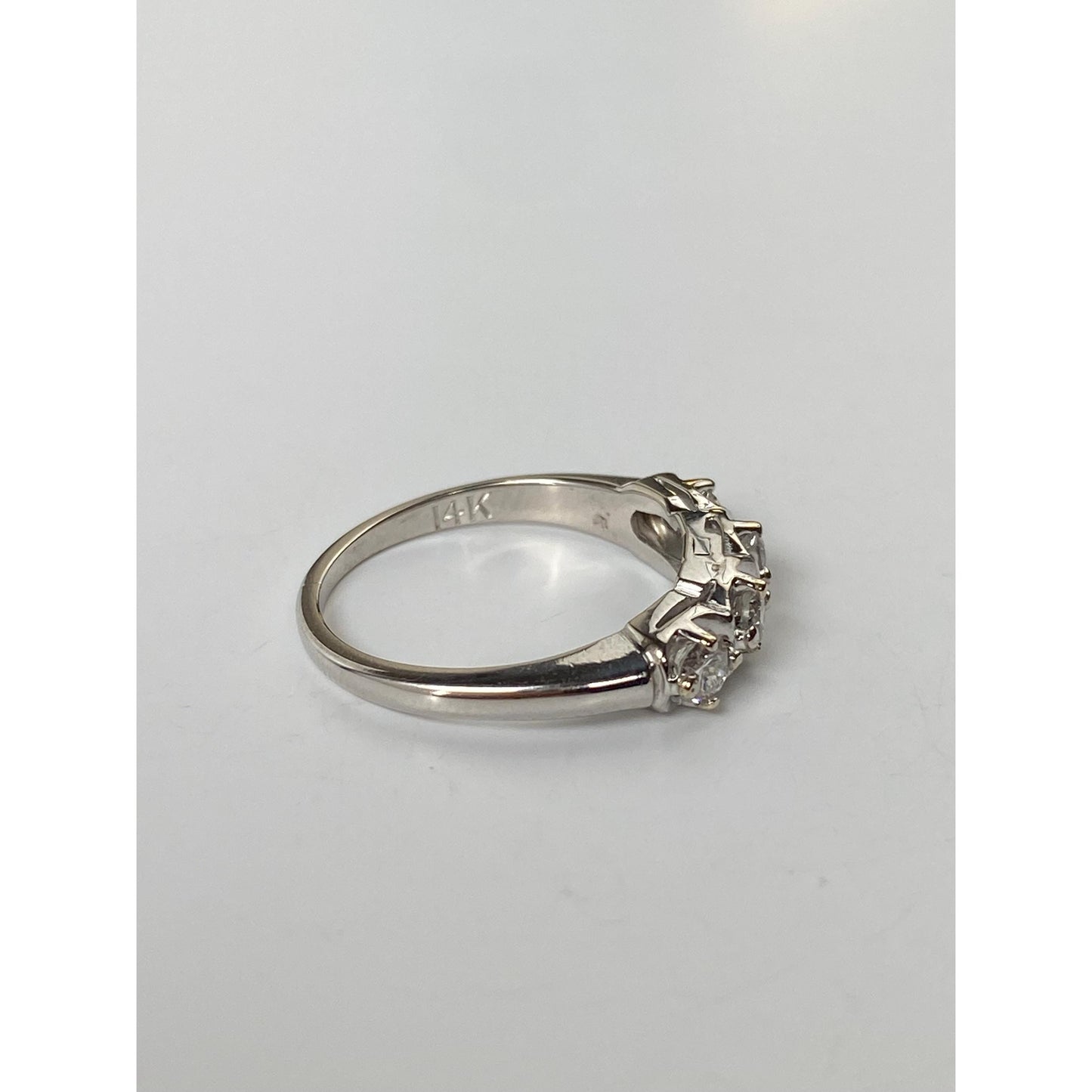 Vintage Solid 14k White Gold Diamond Row Ring Band - Size 4.75