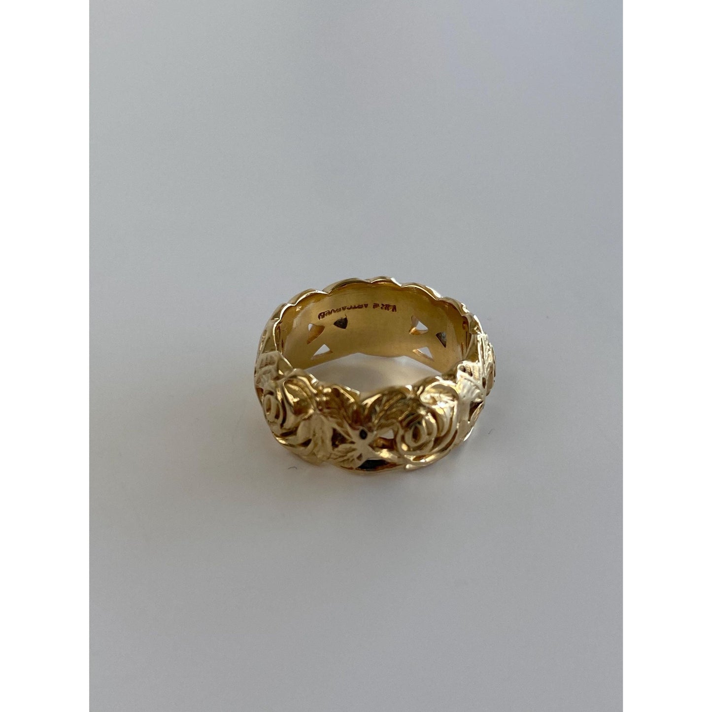 Vintage Solid 14k Yellow Gold Roses Ring Band - Size 4.5