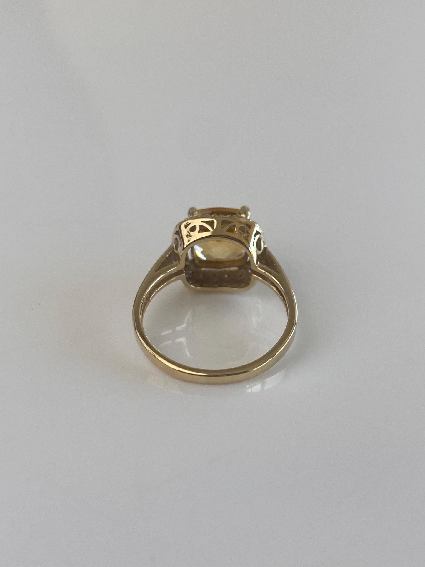 Vintage Solid 14k Yellow Gold Diamond Halo Citrine Ring - Size 6
