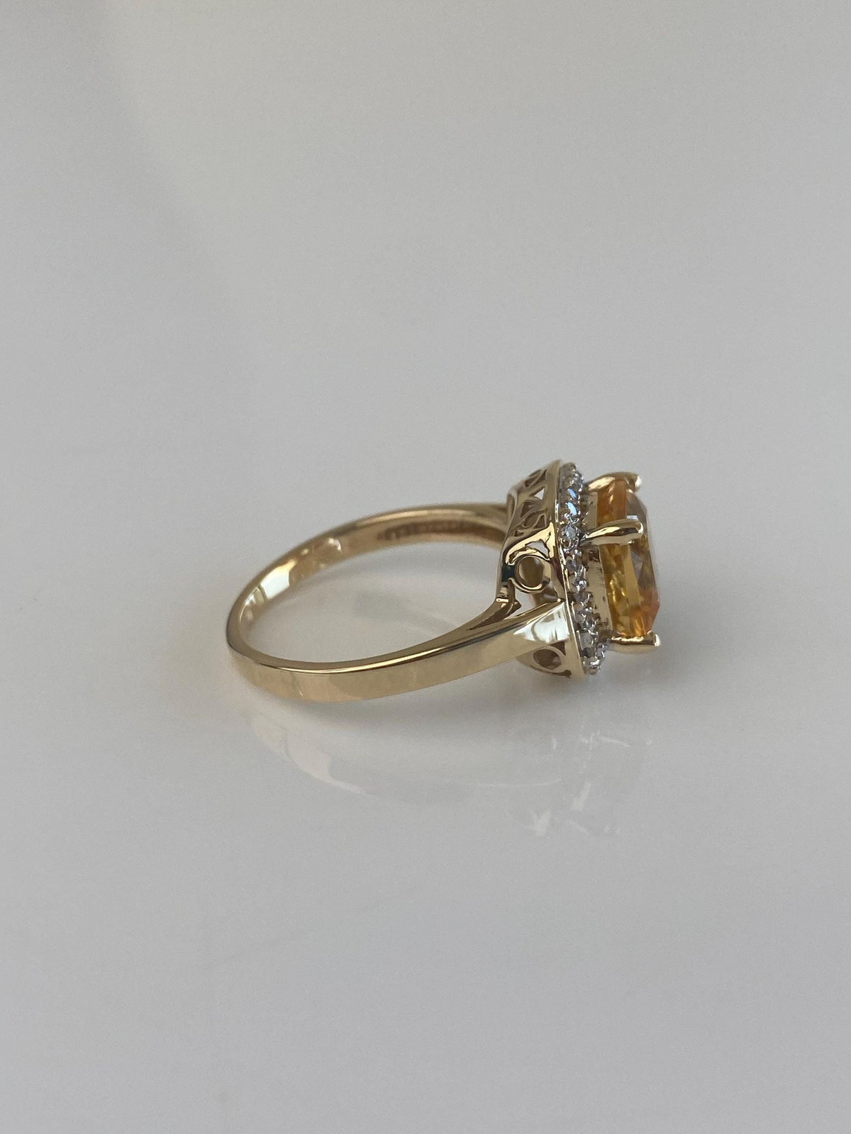Vintage Solid 14k Yellow Gold Diamond Halo Citrine Ring - Size 6