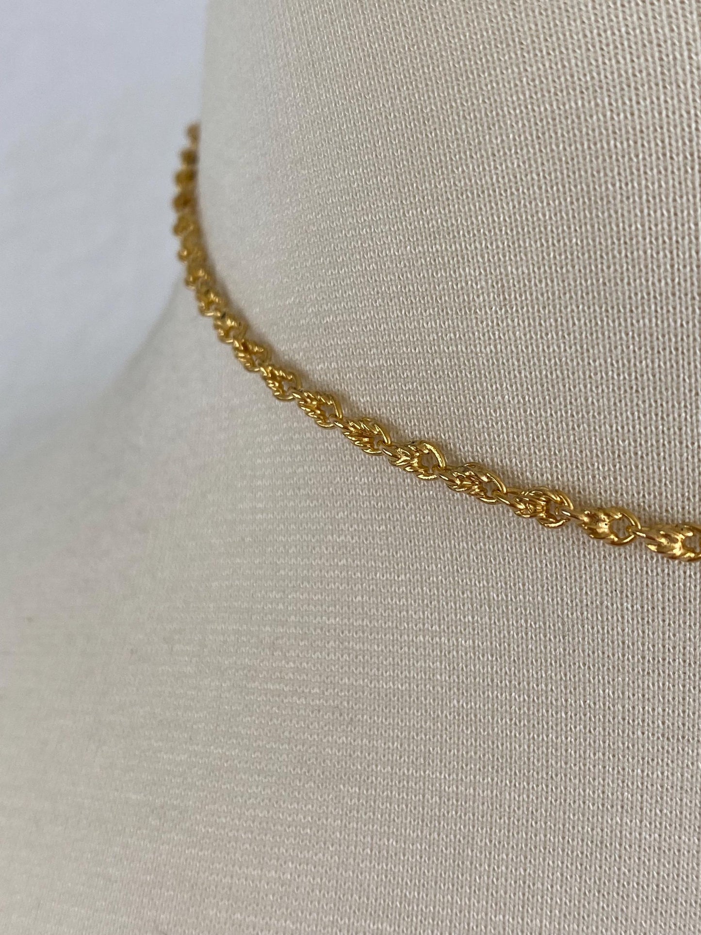 Vintage Solid 18k Yellow Gold Fancy Chain Necklace - 14.25 inches