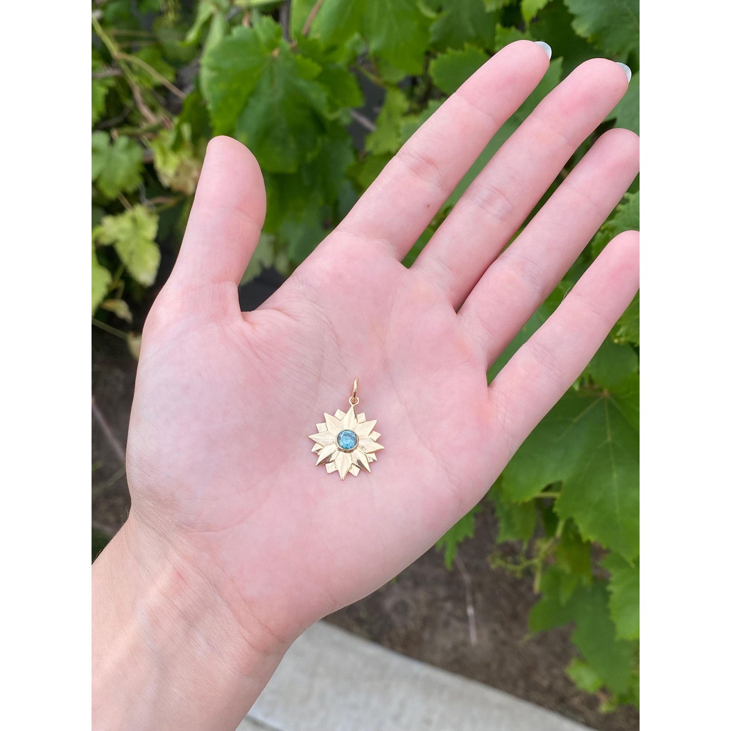 Vintage Solid 14k Yellow Gold Topaz Star Charm
