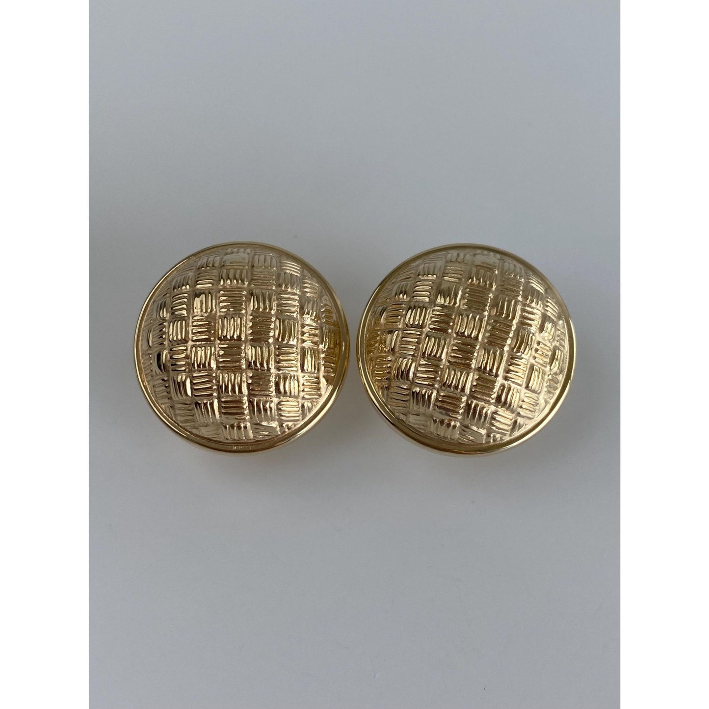 Vintage 14k Yellow Gold Large Basket Weave Pattern Dome Stud Earrings