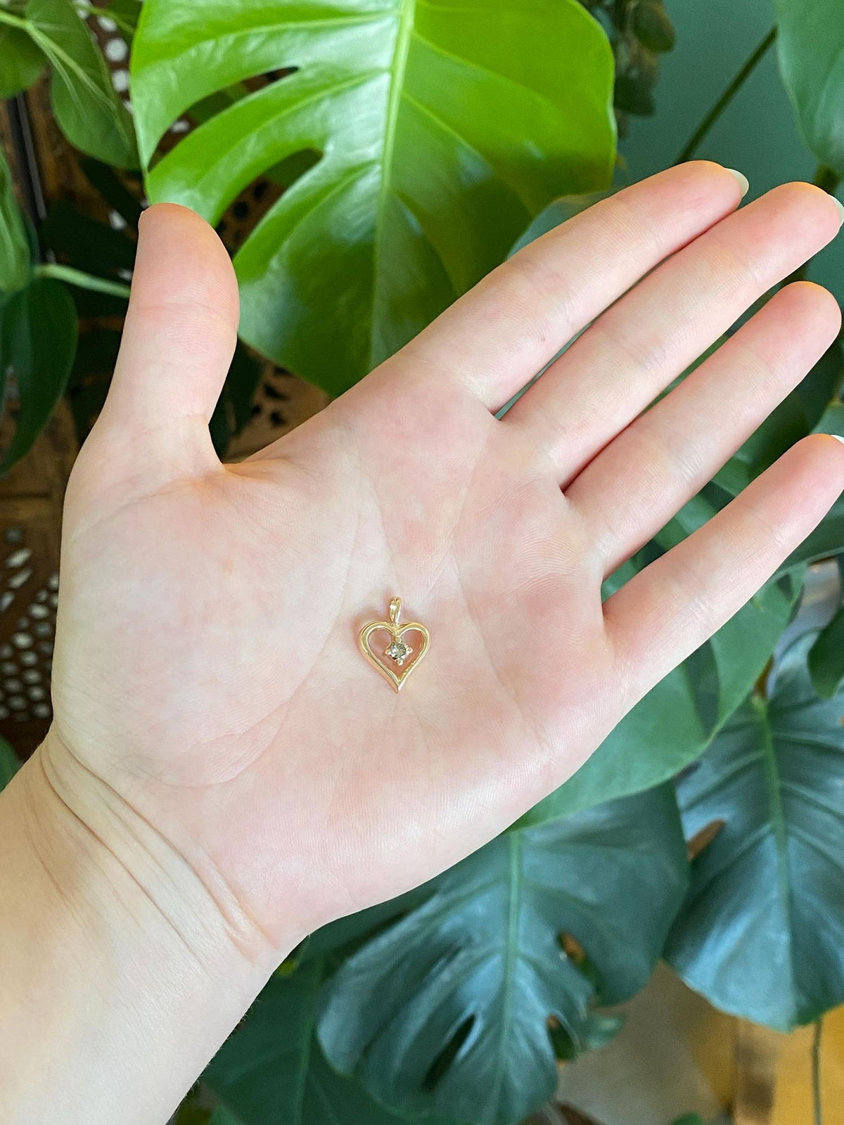 Vintage Solid 14k Yellow Gold Champagne Diamond Heart Charm