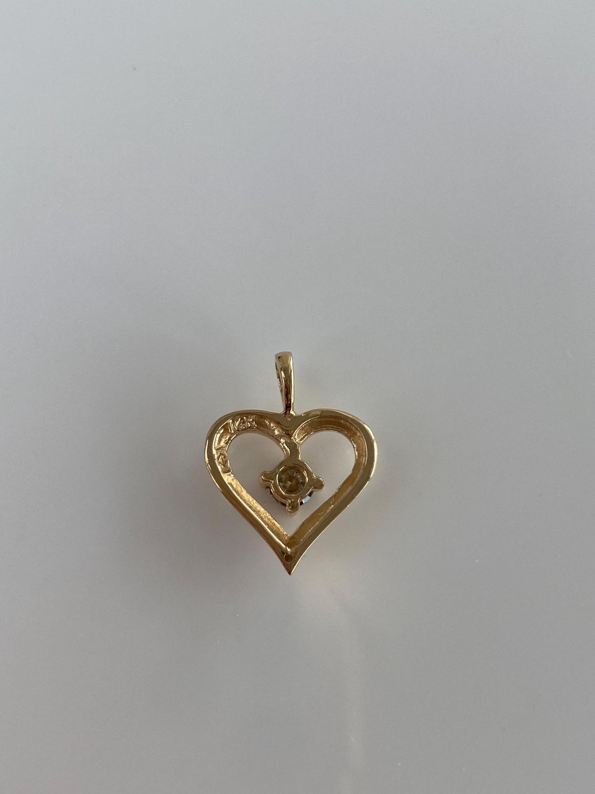 Vintage Solid 14k Yellow Gold Champagne Diamond Heart Charm
