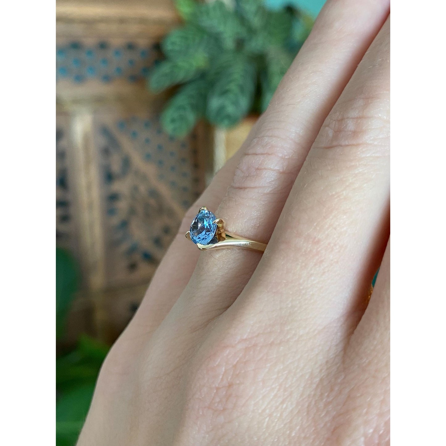 Vintage Solid 10k Aquamarine Ring - Size 5.75