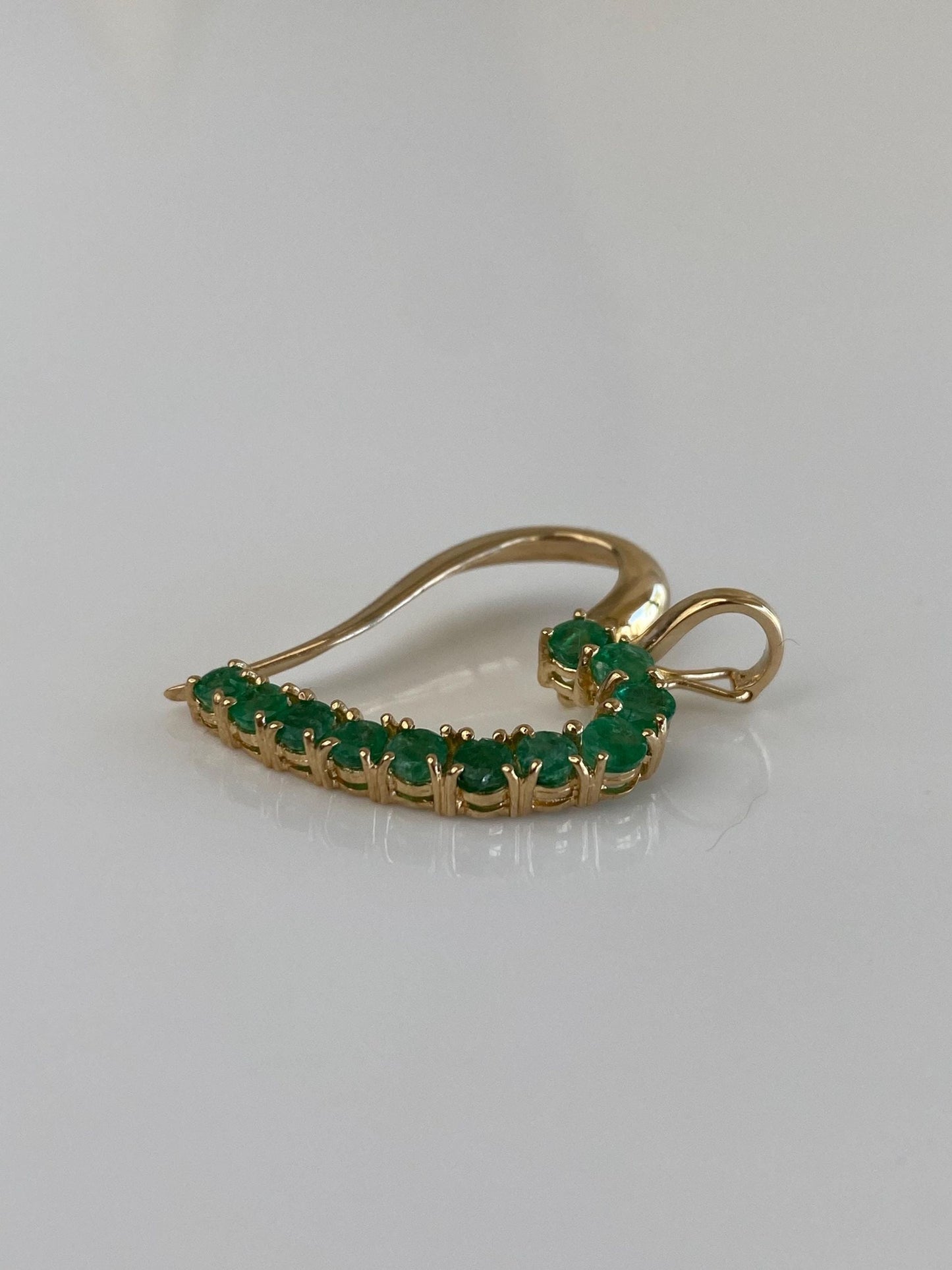Vintage Solid 14k Yellow Gold Emerald Heart Charm