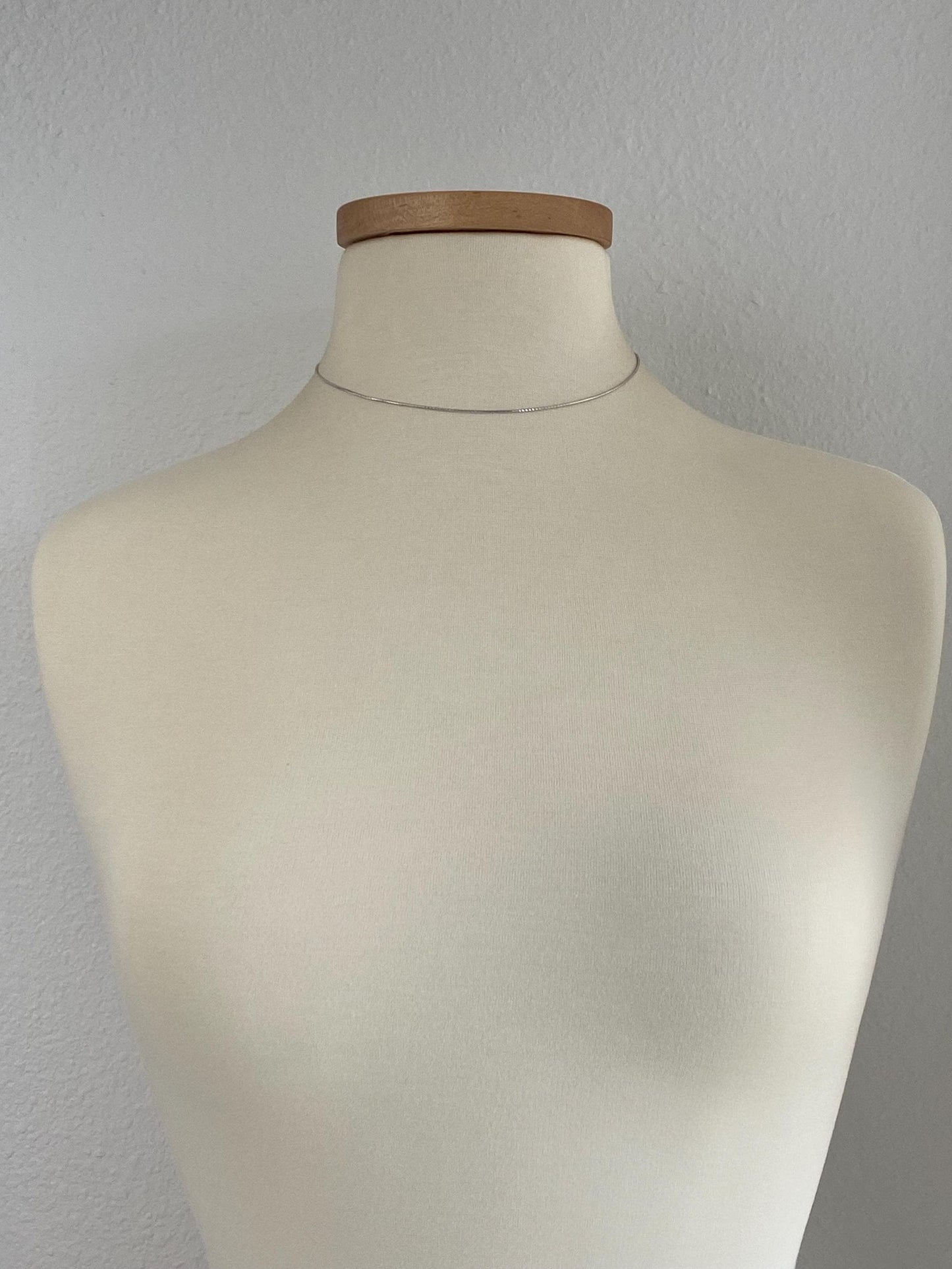 Vintage Solid 14k White Gold Textured Snake Chain Necklace - 15.75 inches